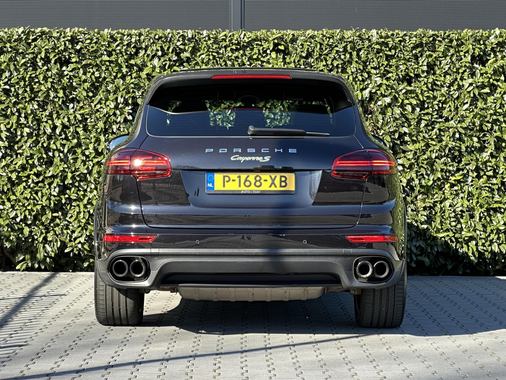 Foto van Porsche Cayenne