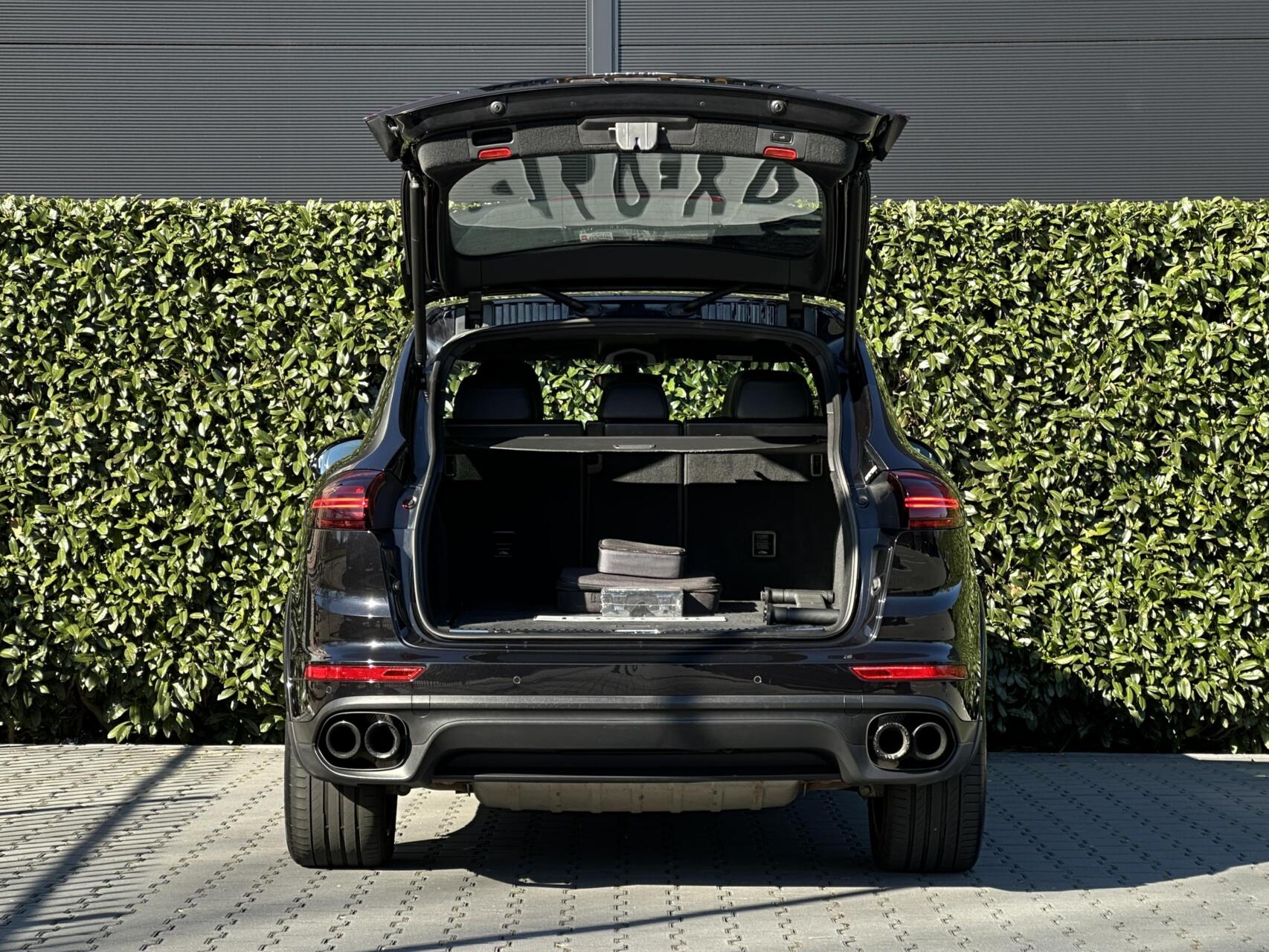 Foto van Porsche Cayenne