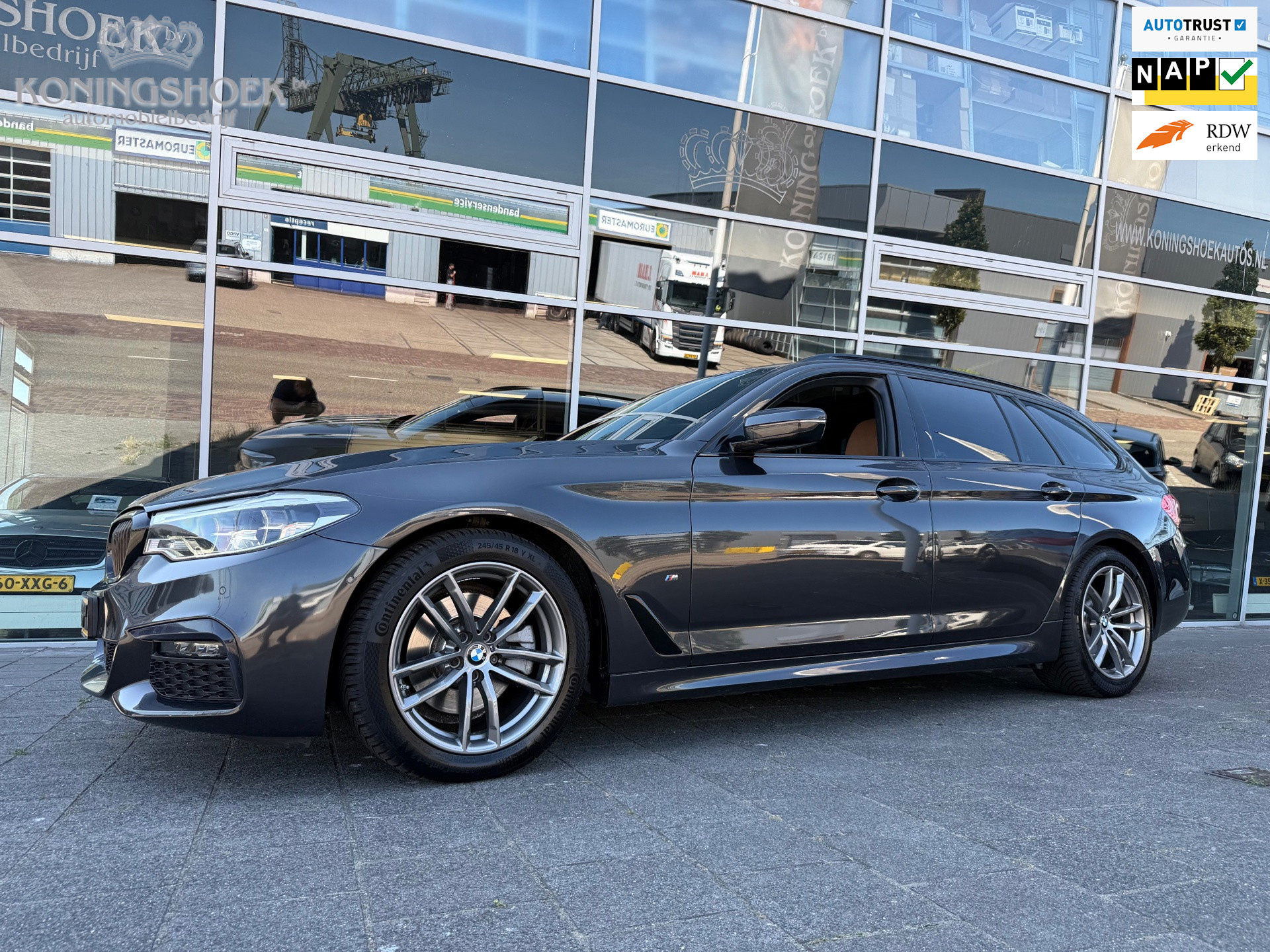 BMW 520i 520i M Sport High Executive Edition 2019 - voorkant