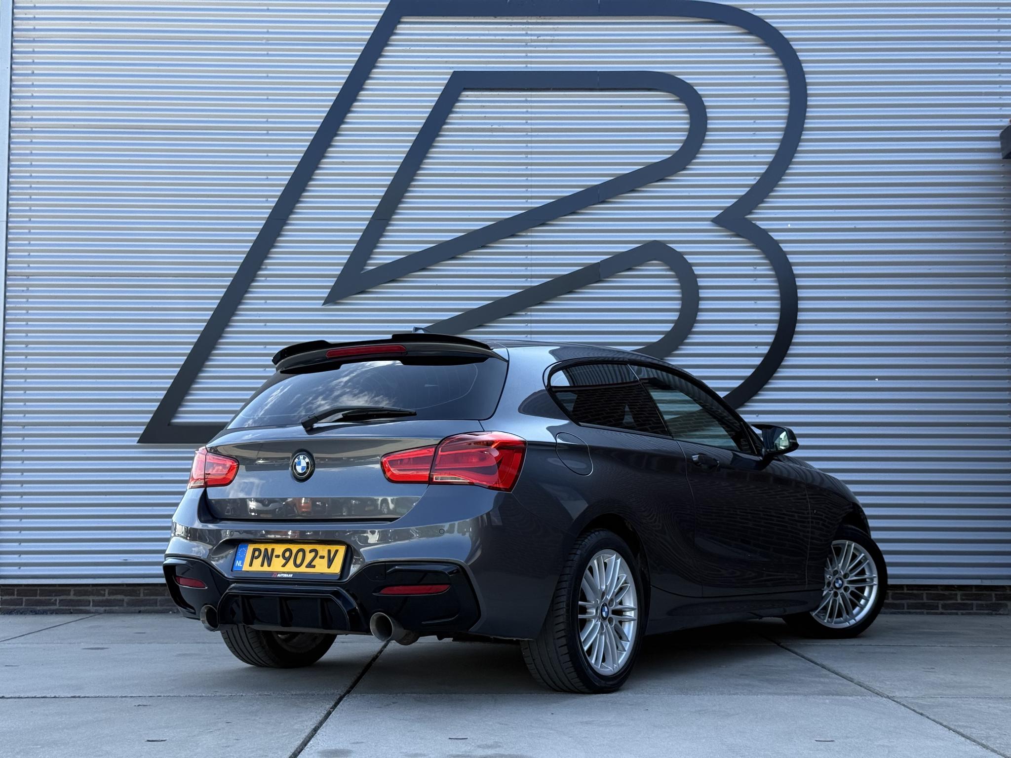 Foto van BMW 118i