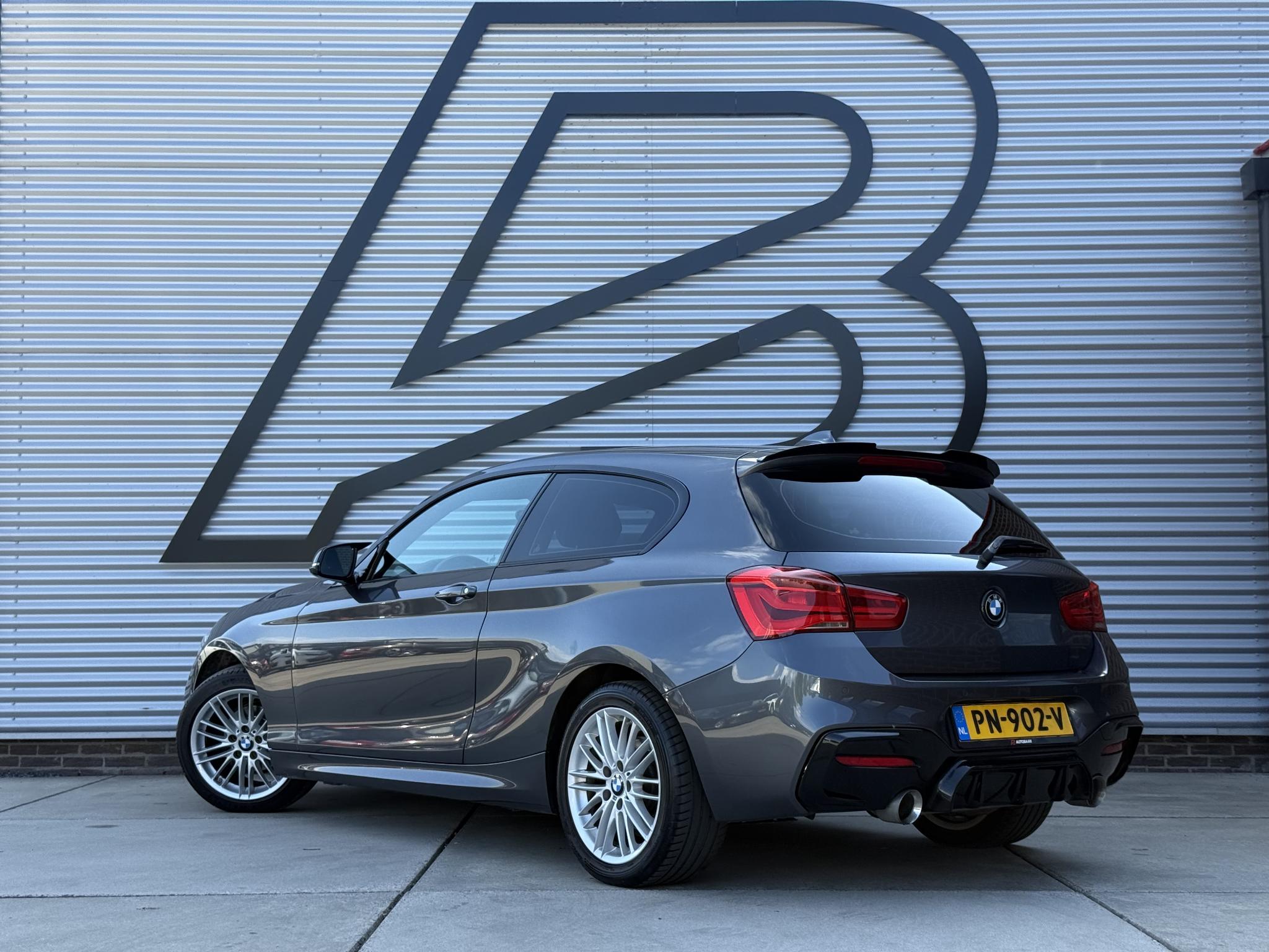Foto van BMW 118i