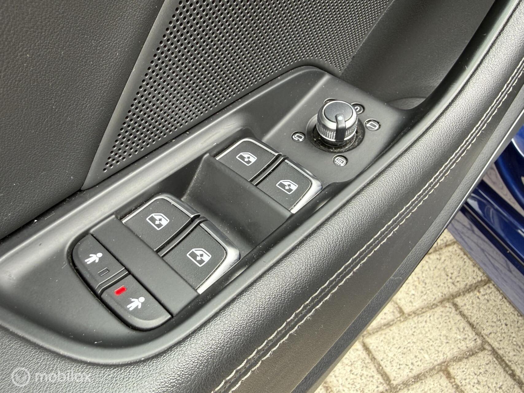 Foto van Audi S3 Limousine