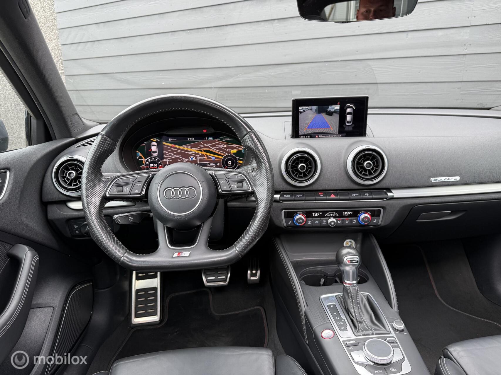 Foto van Audi S3 Limousine