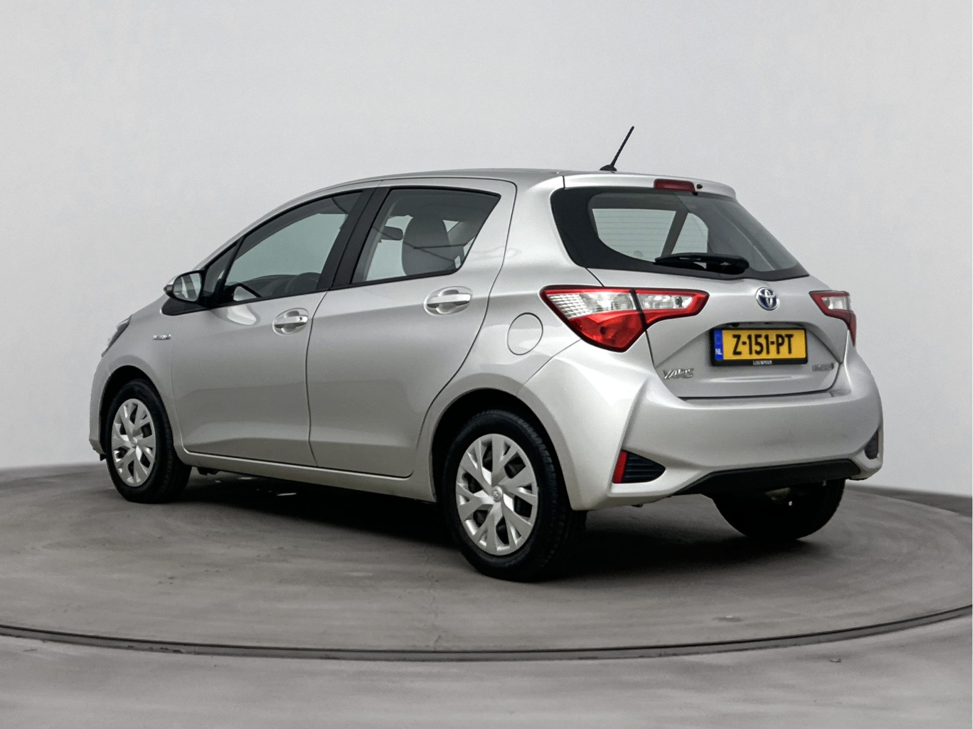 Foto van Toyota Toyota Yaris Hybrid
