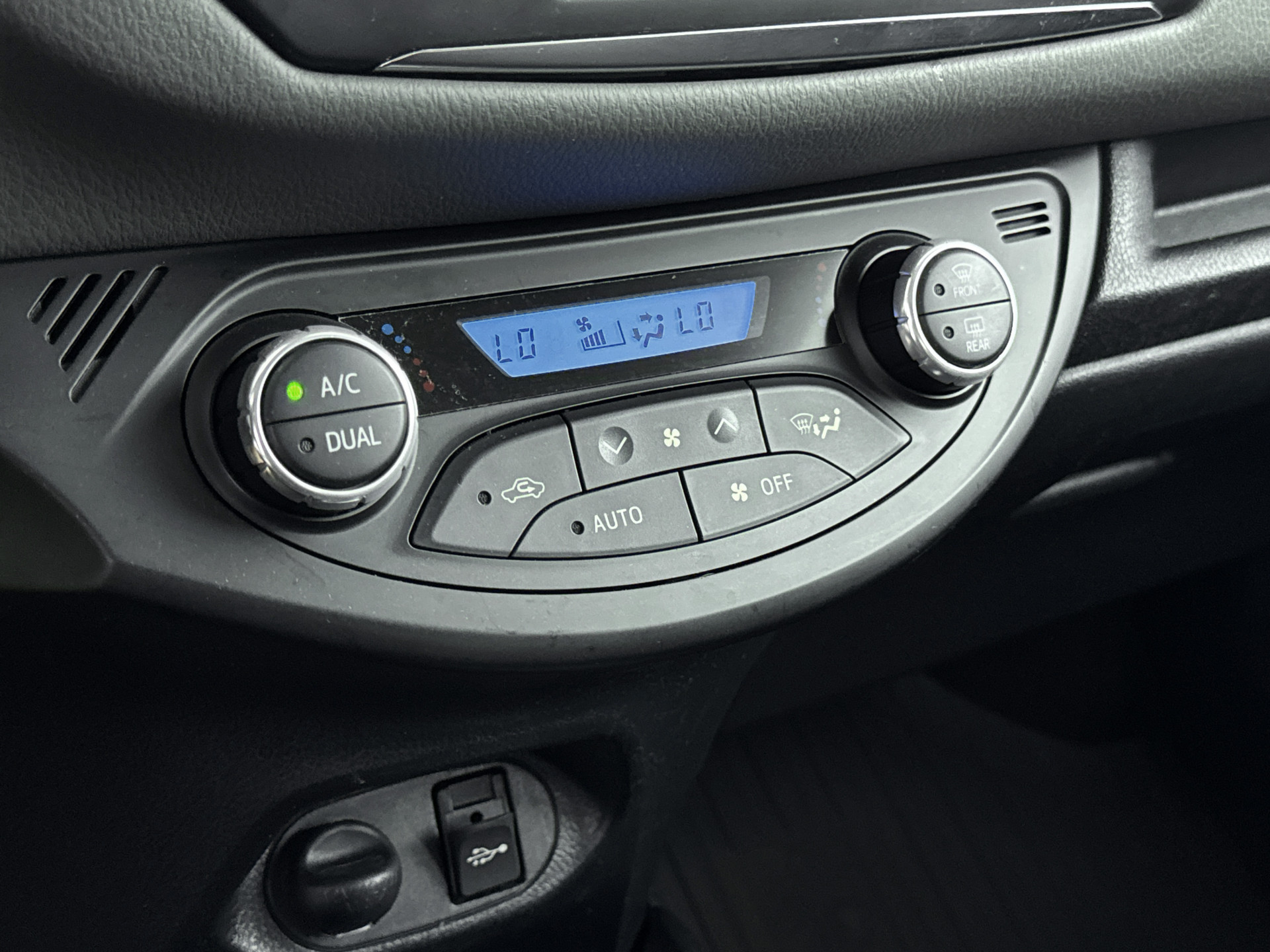 Foto van Toyota Toyota Yaris Hybrid
