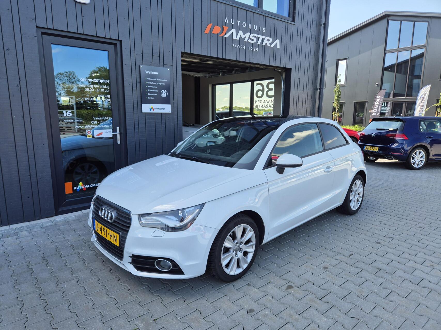 Audi Audi A1 1.2 TFSI Ambition Pro Line|Glazen dak|Lichtmetalen velgen|Nieuwe APK| 2011 - voorkant