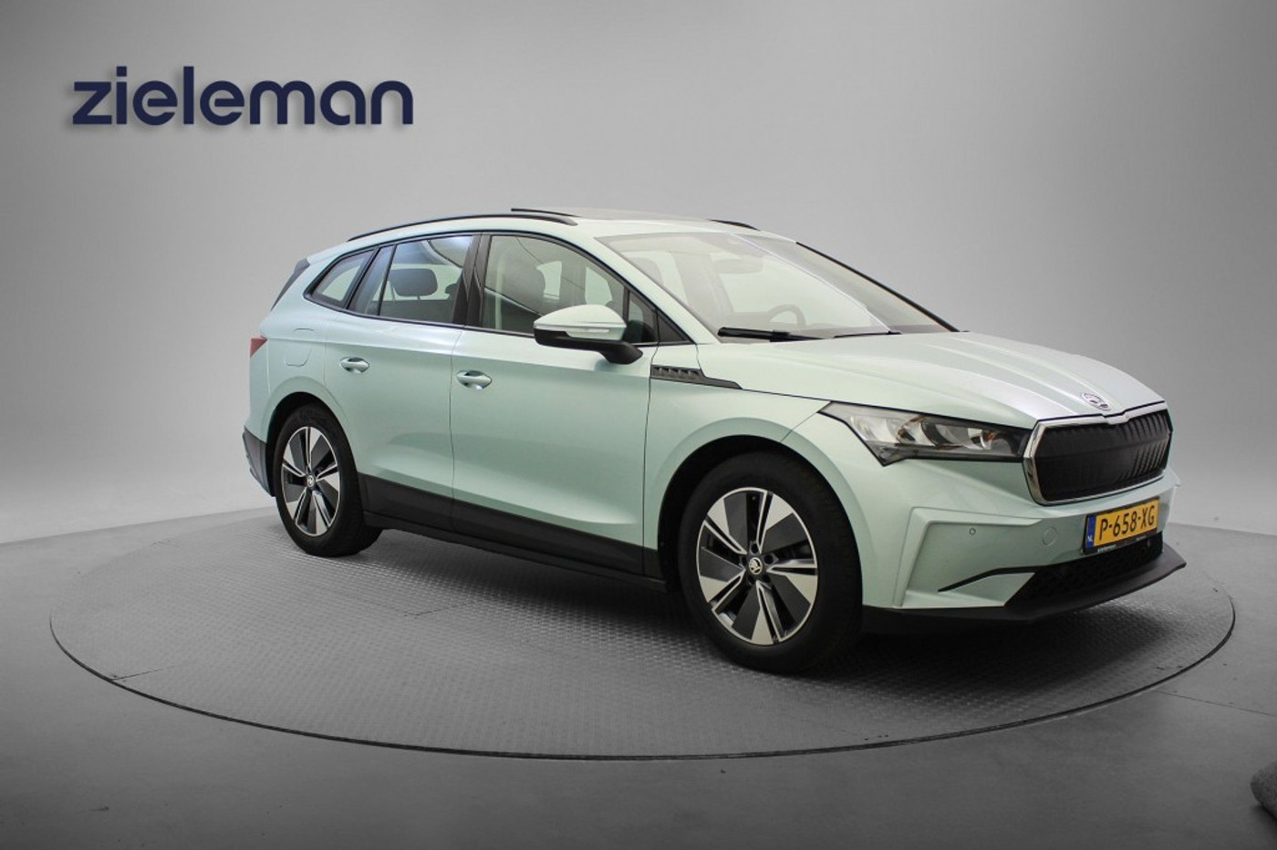 Skoda Enyaq 60 60 - Camera, Carplay, Panorama, SOH 90.69% 2022 - voorkant