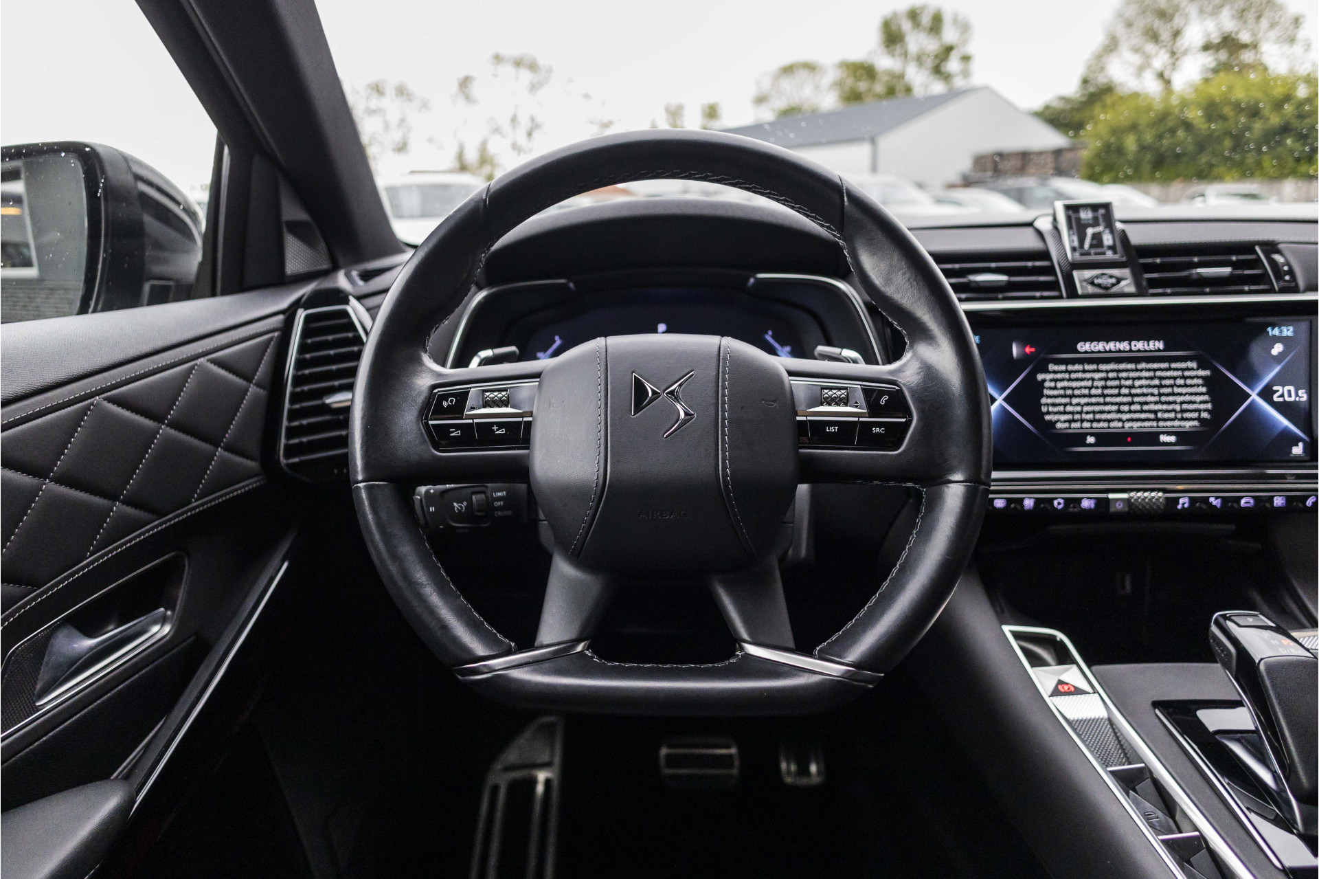 Foto van DS DS 7 Crossback