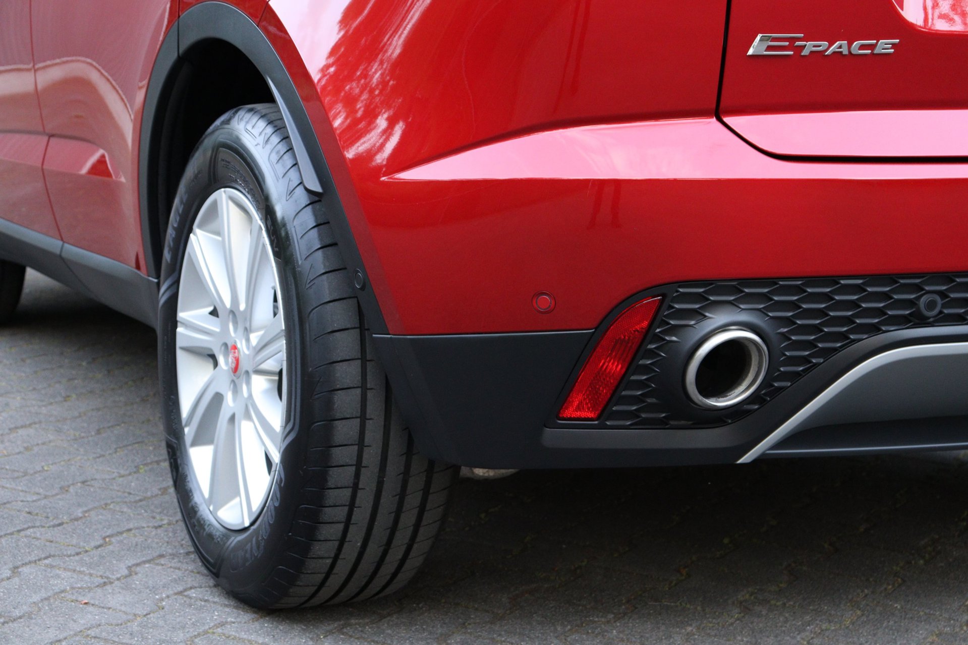 Foto van Jaguar E-pace