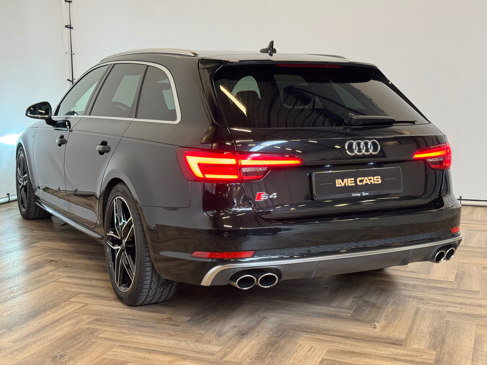 Foto van Audi S4 Avant