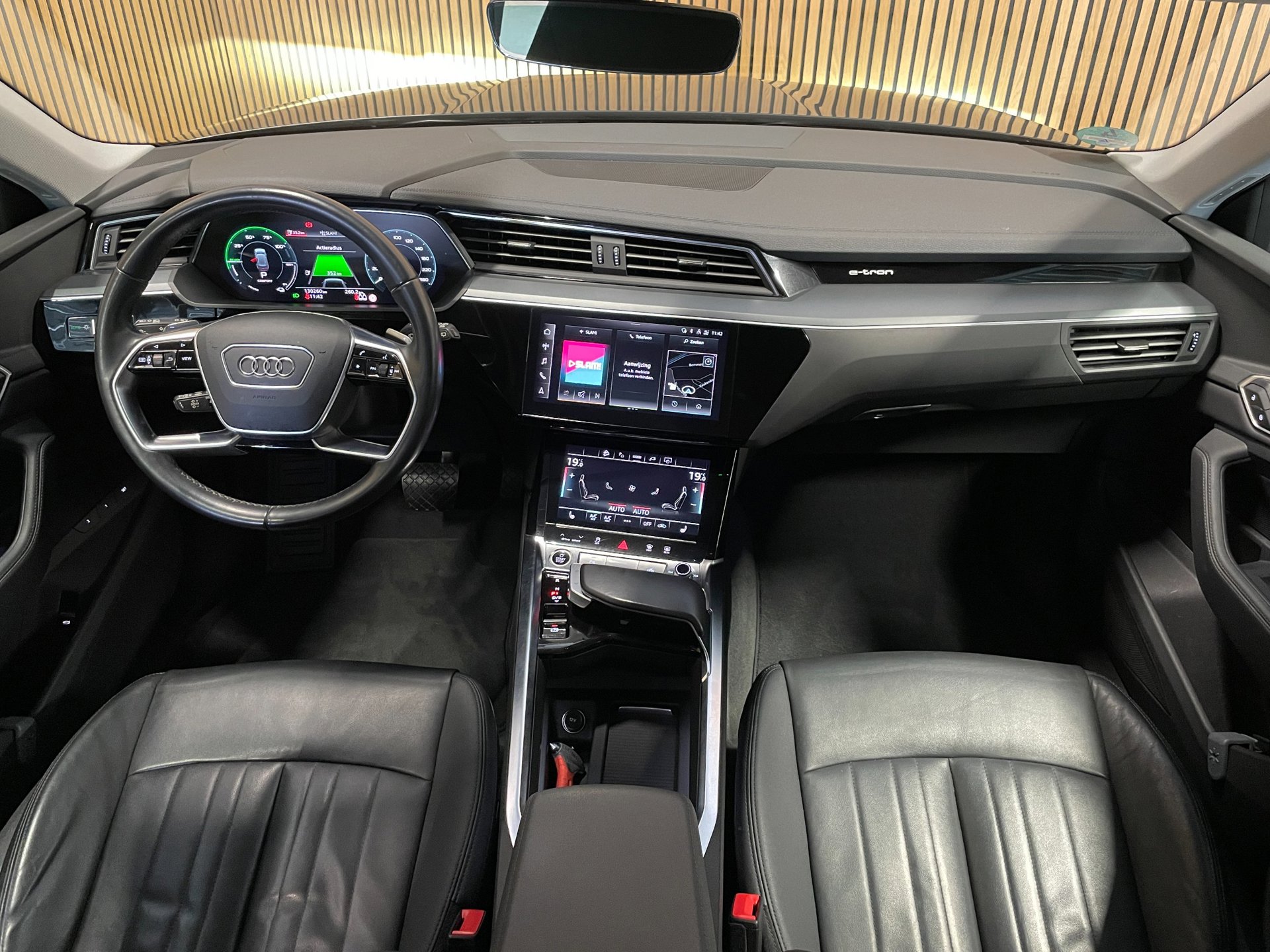 Foto van Audi E-tron 55