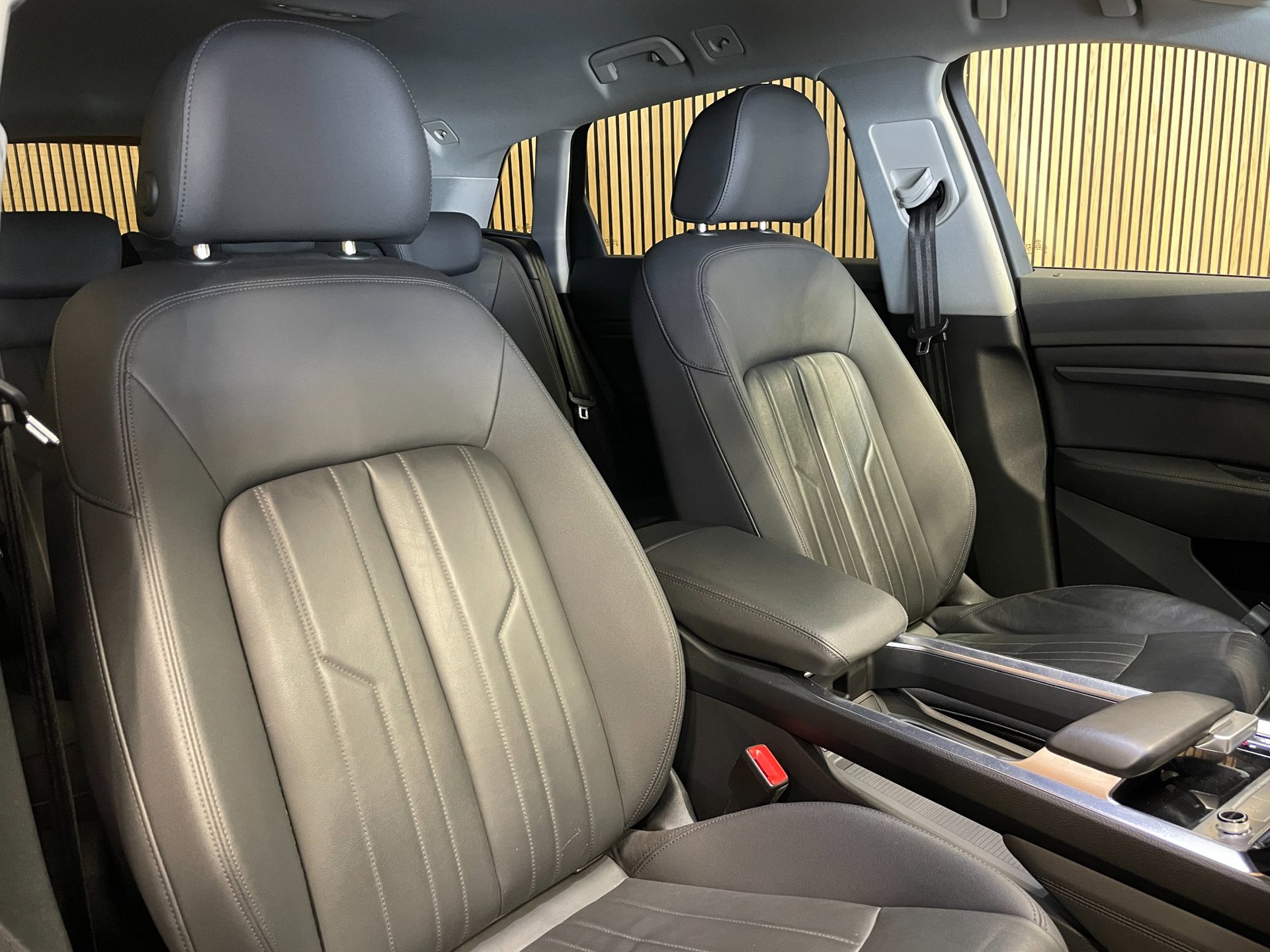 Foto van Audi E-tron 55