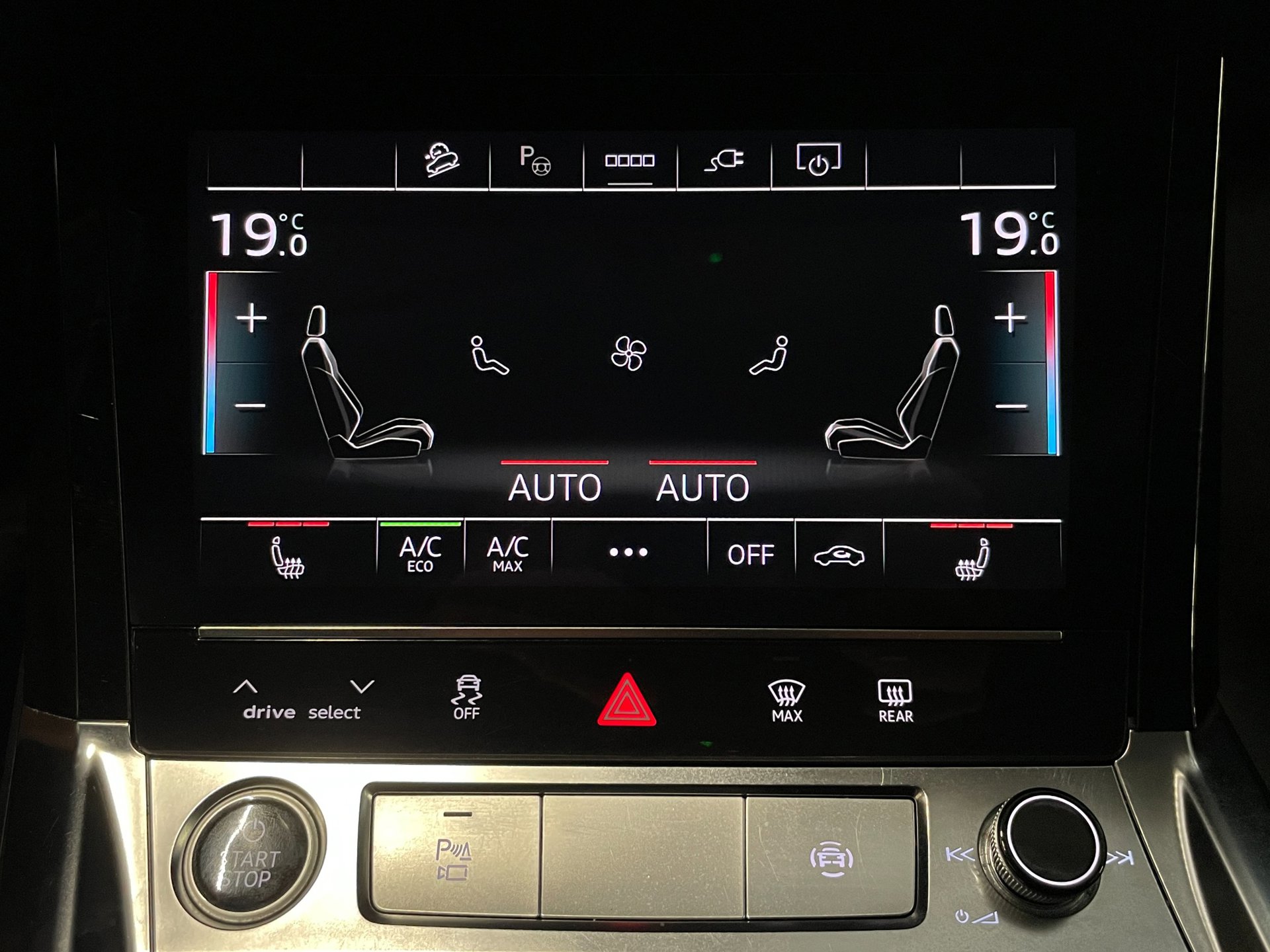 Foto van Audi E-tron 55