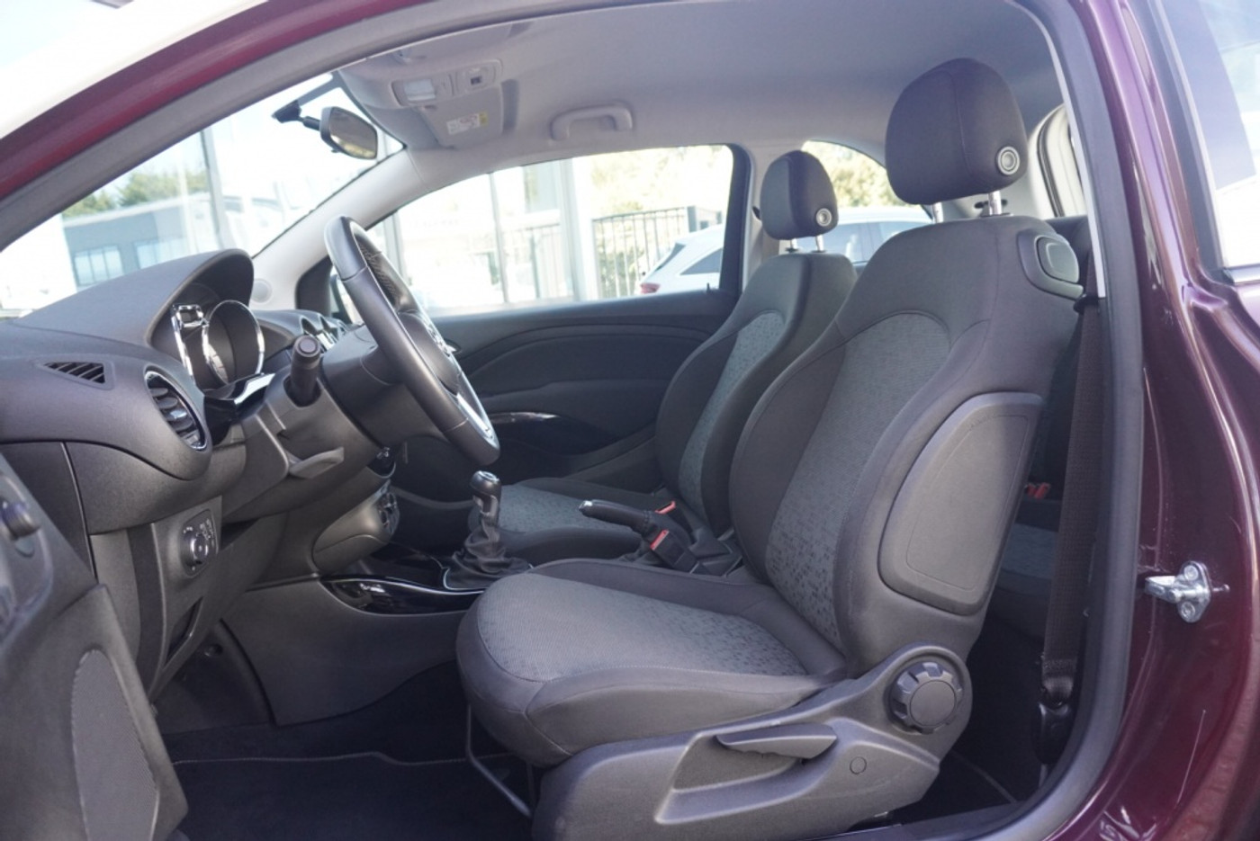 Foto van Opel Adam