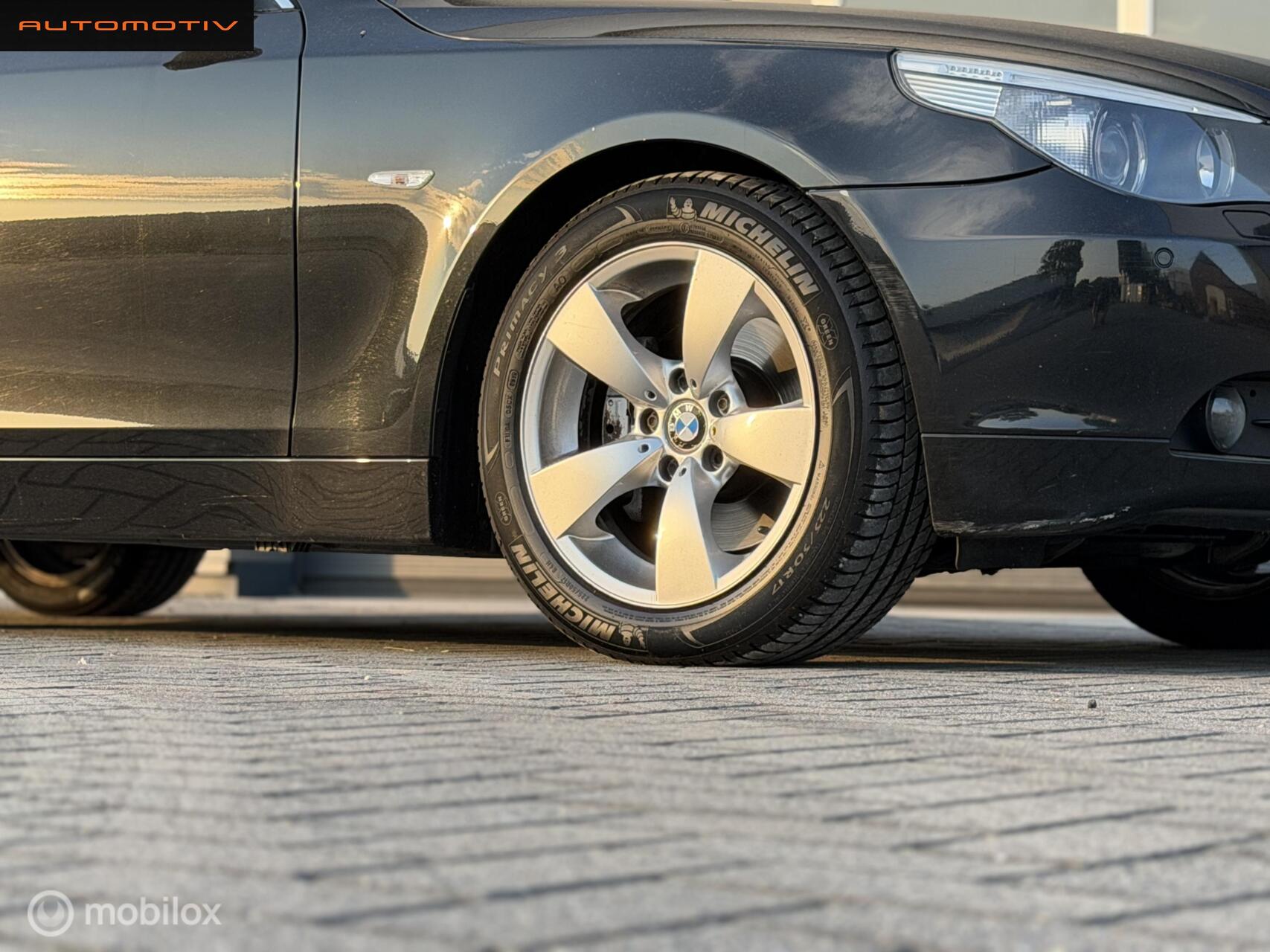 Foto van BMW 530i