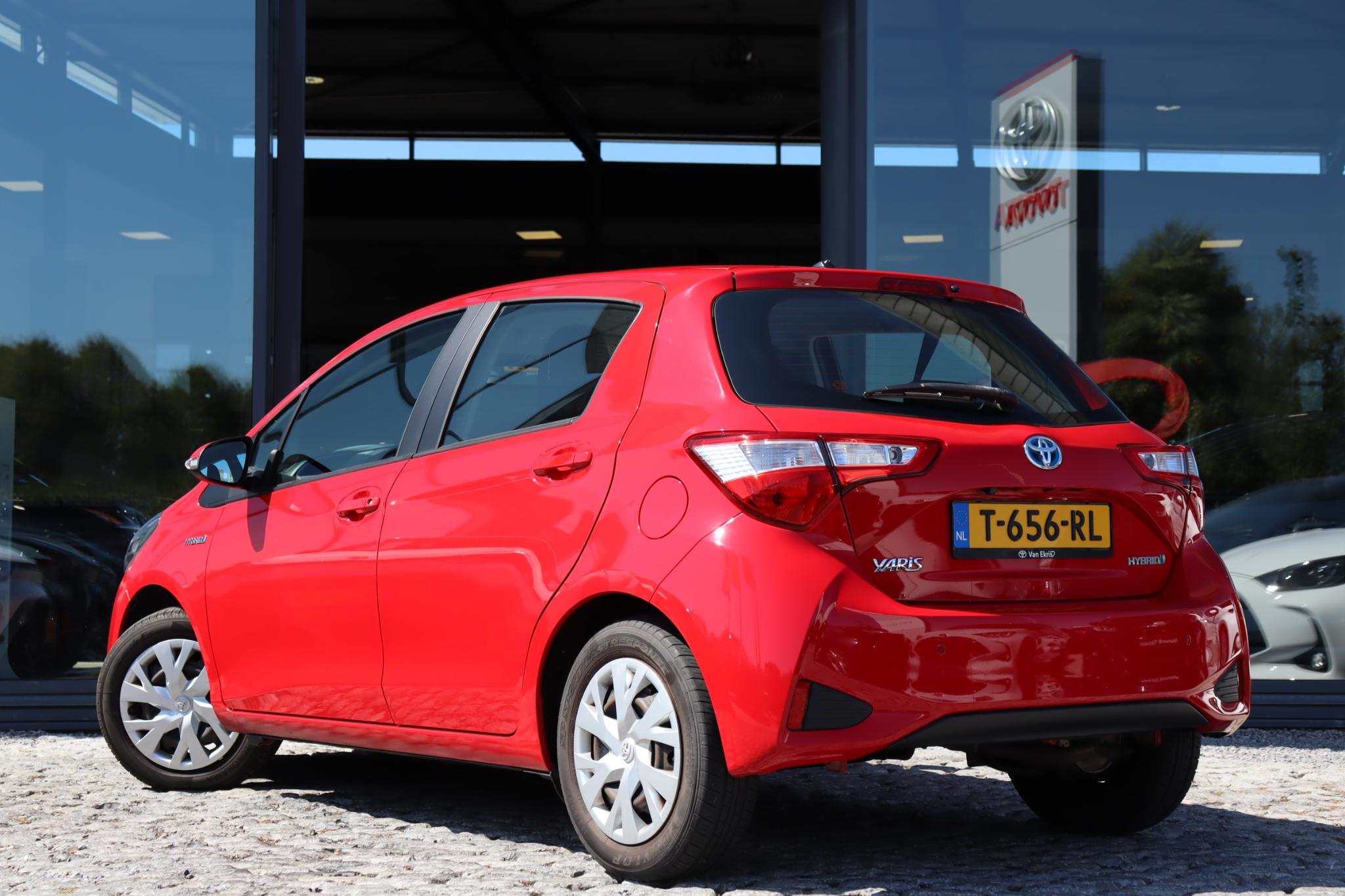 Foto van Toyota Toyota Yaris Hybrid