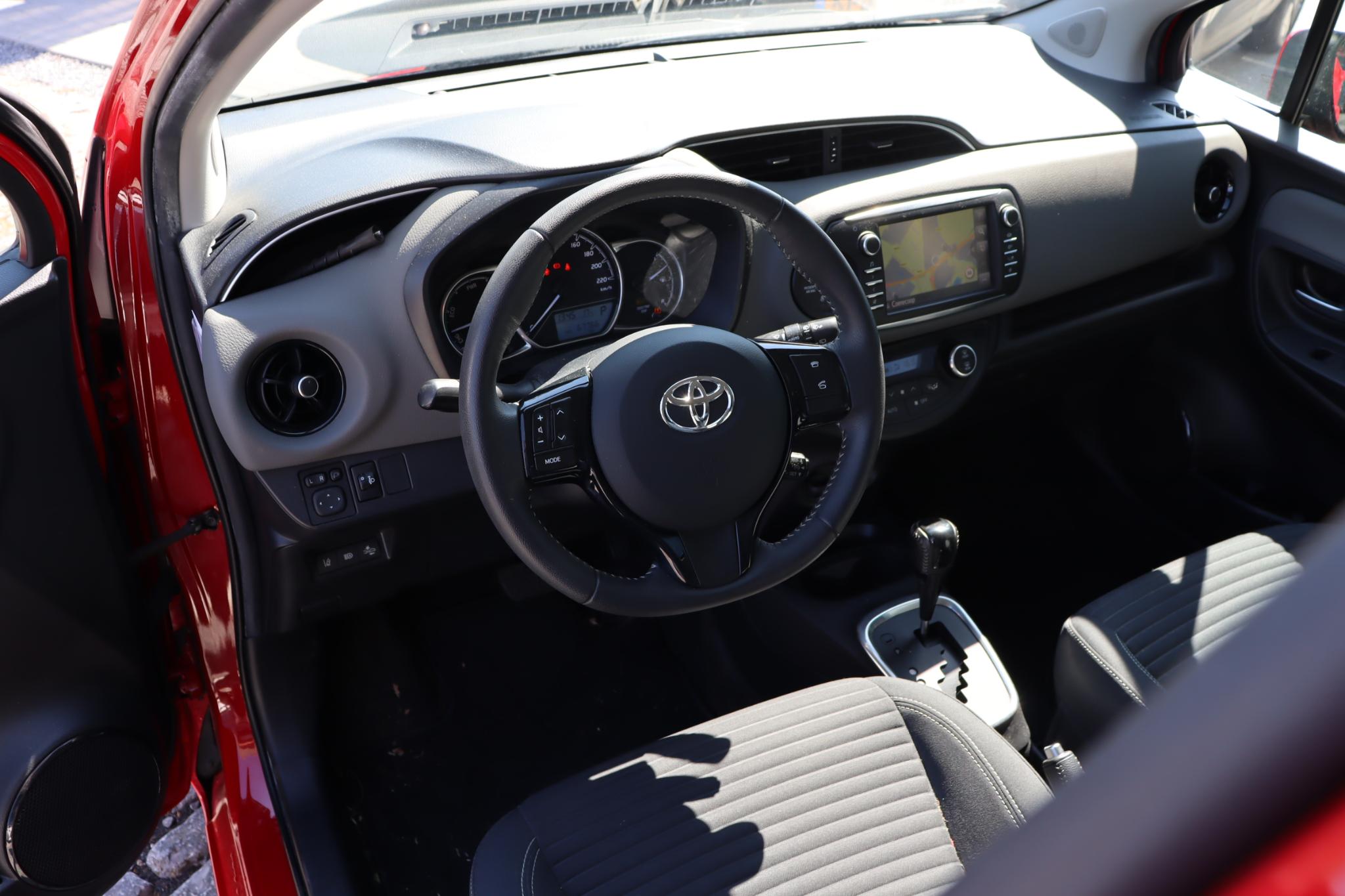 Foto van Toyota Toyota Yaris Hybrid