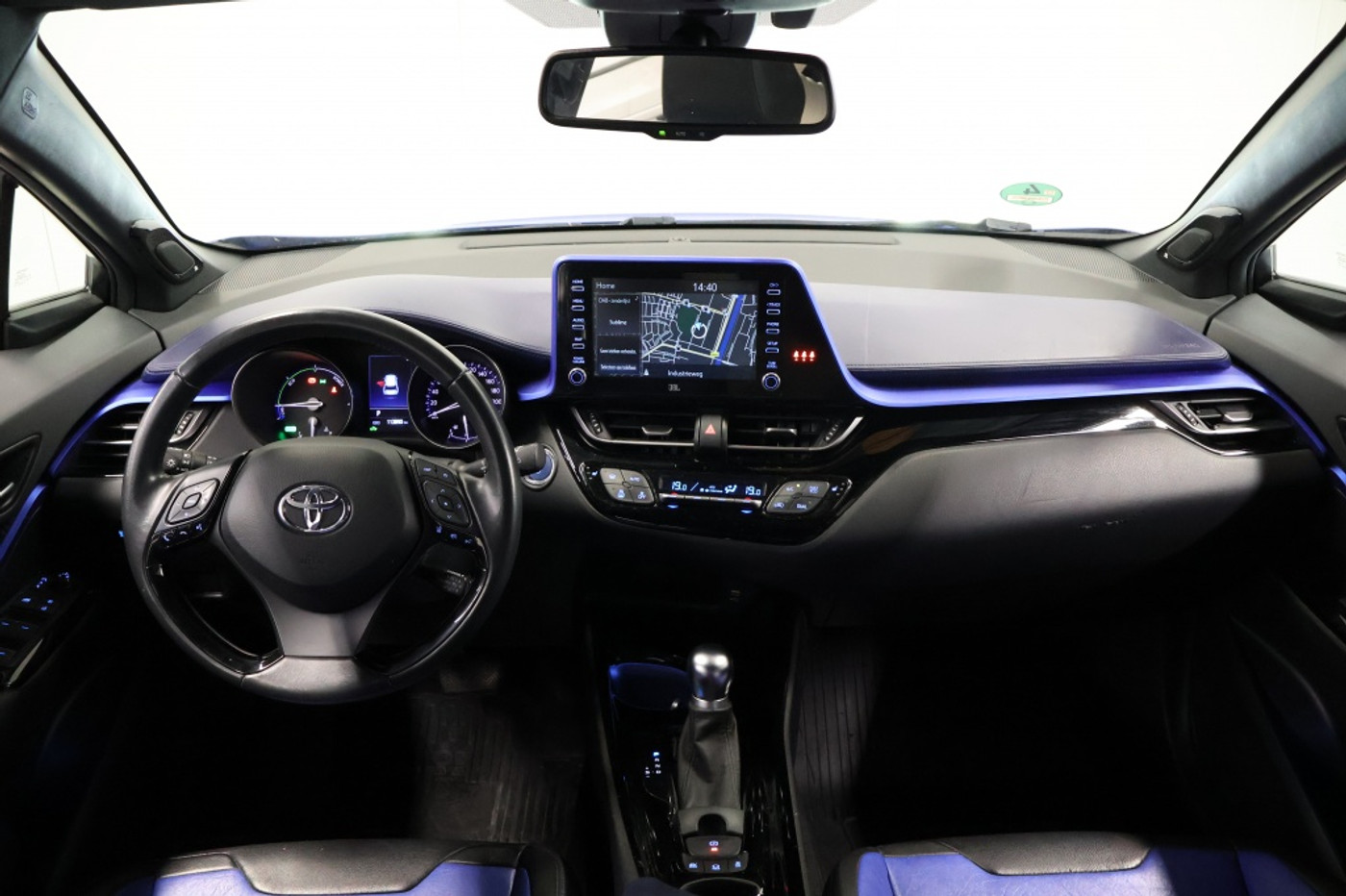 Foto van Toyota C-hr