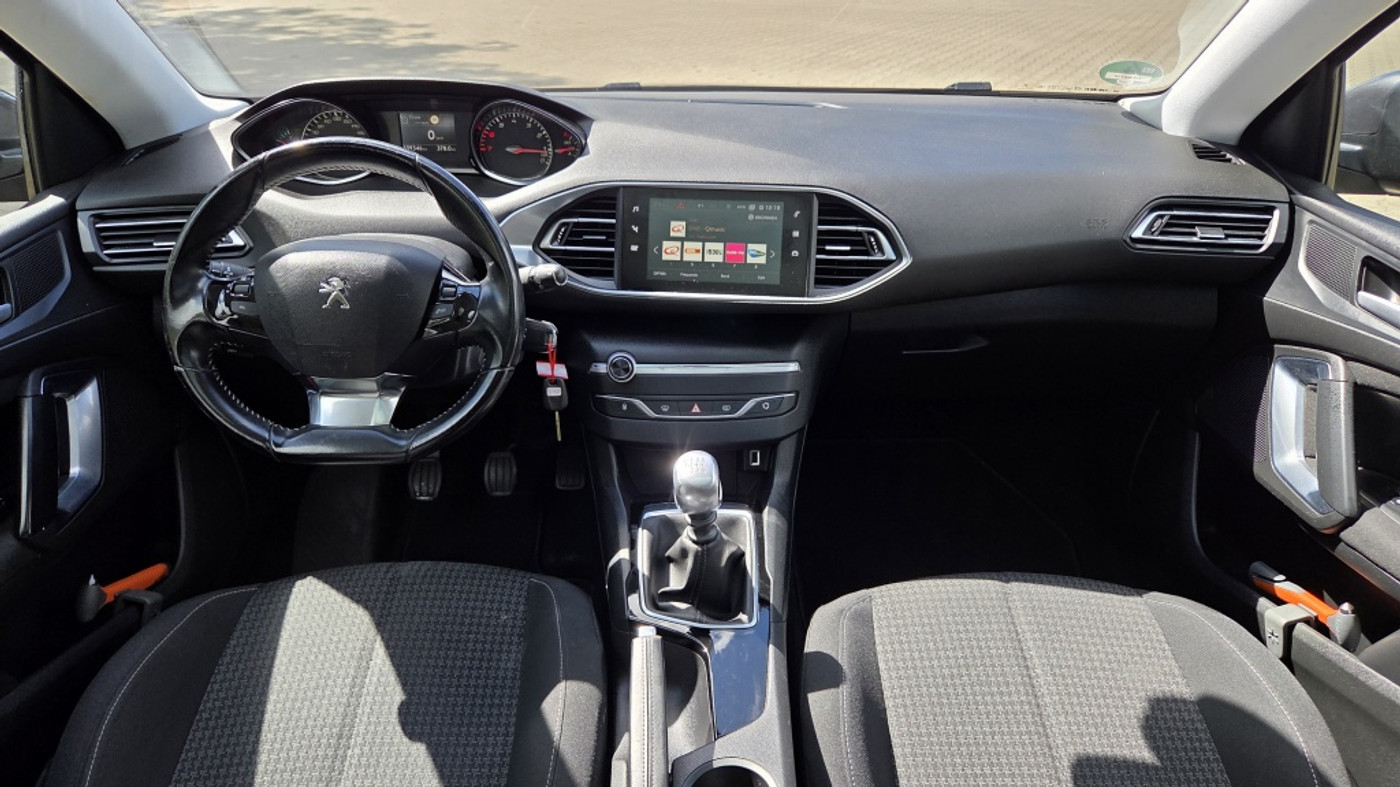 Foto van Peugeot 308 SW