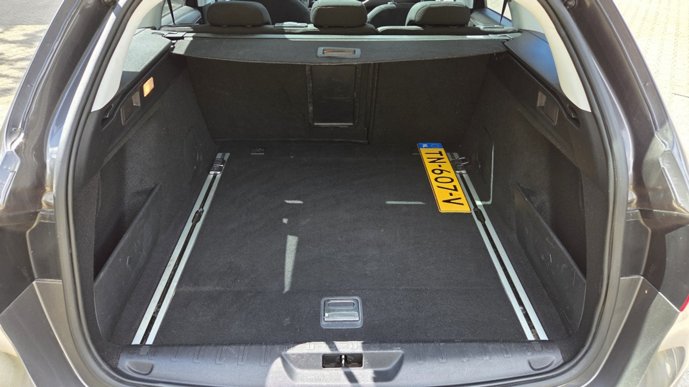Foto van Peugeot 308 SW