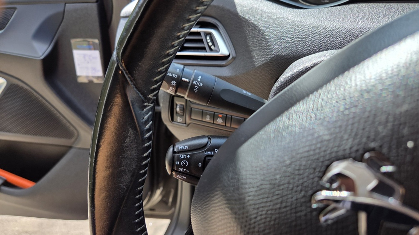 Foto van Peugeot 308 SW