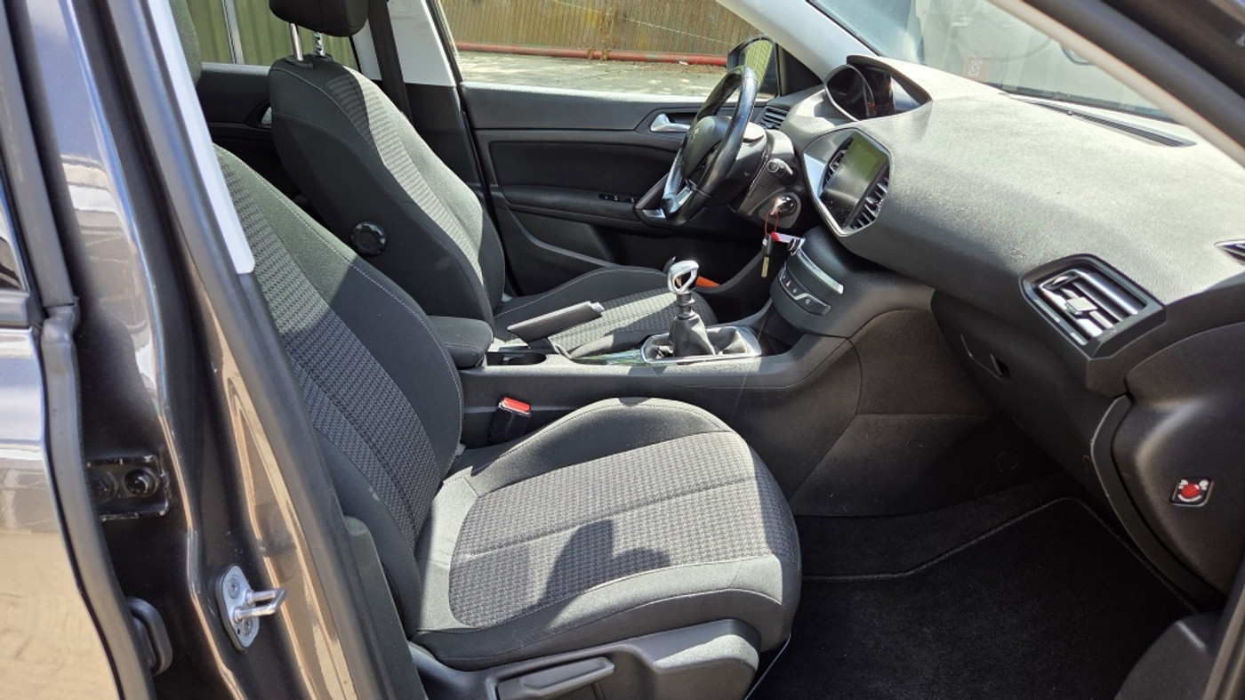 Foto van Peugeot 308 SW