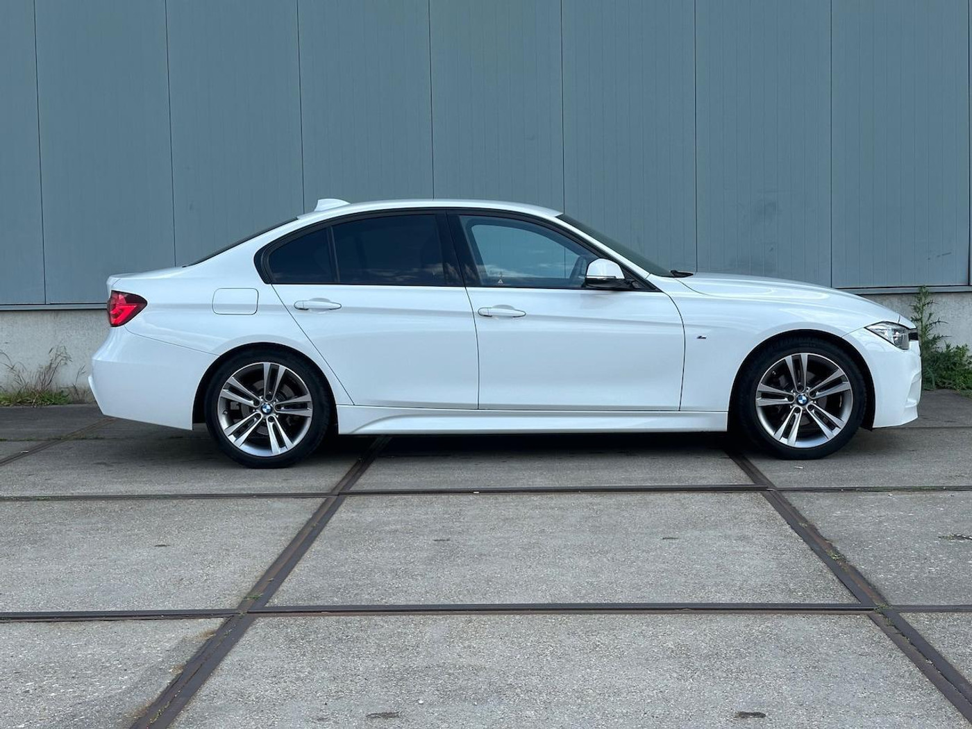 Foto van BMW 318i