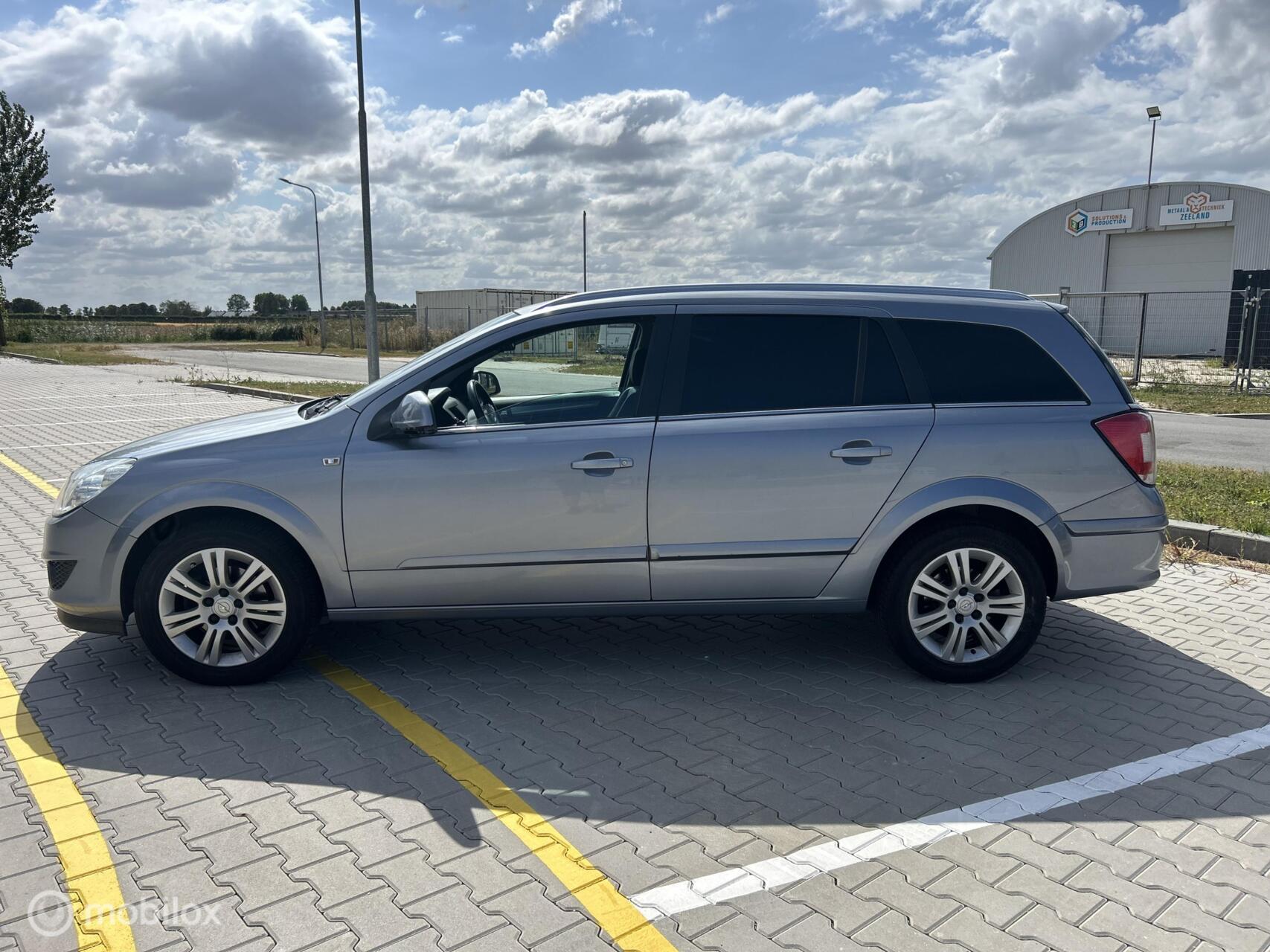 Foto van Opel Astra Station Wagon