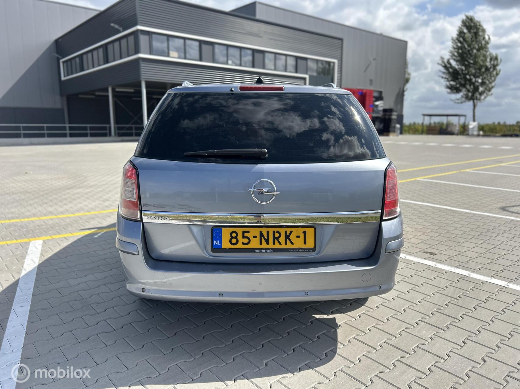 Foto van Opel Astra Station Wagon