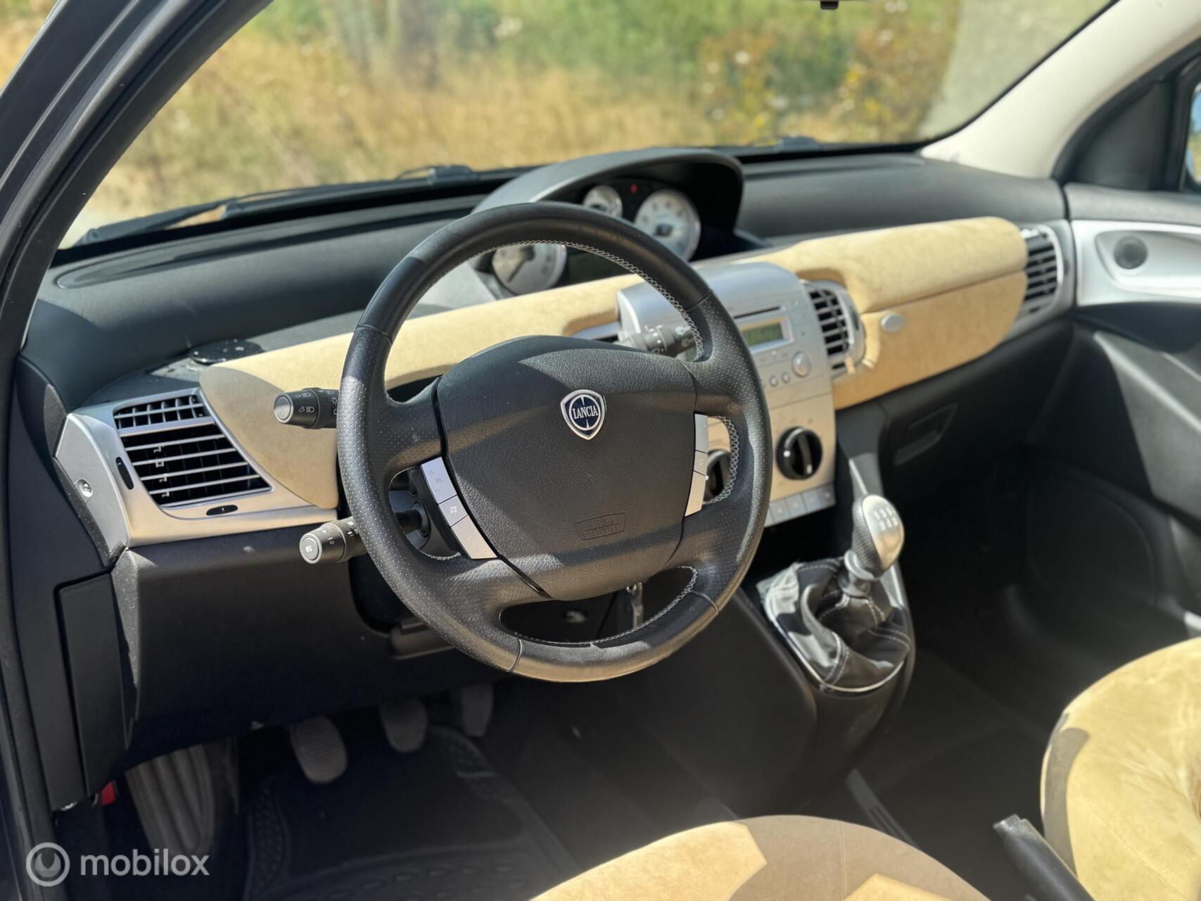Foto van Lancia Lancia Ypsilon