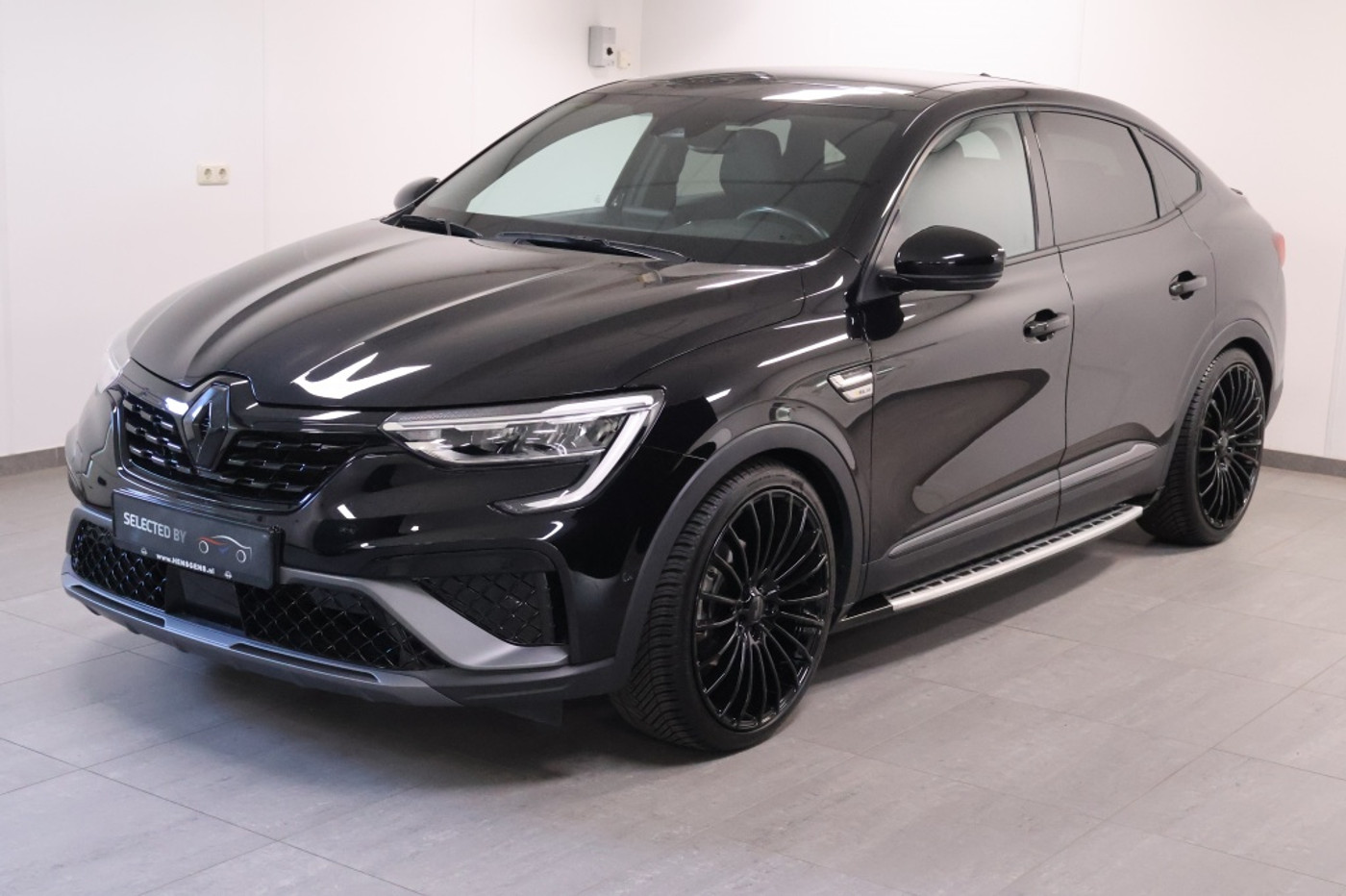 Renault Arkana E-tech 1.6 E-T H 145 RS-Line 2022 - voorkant