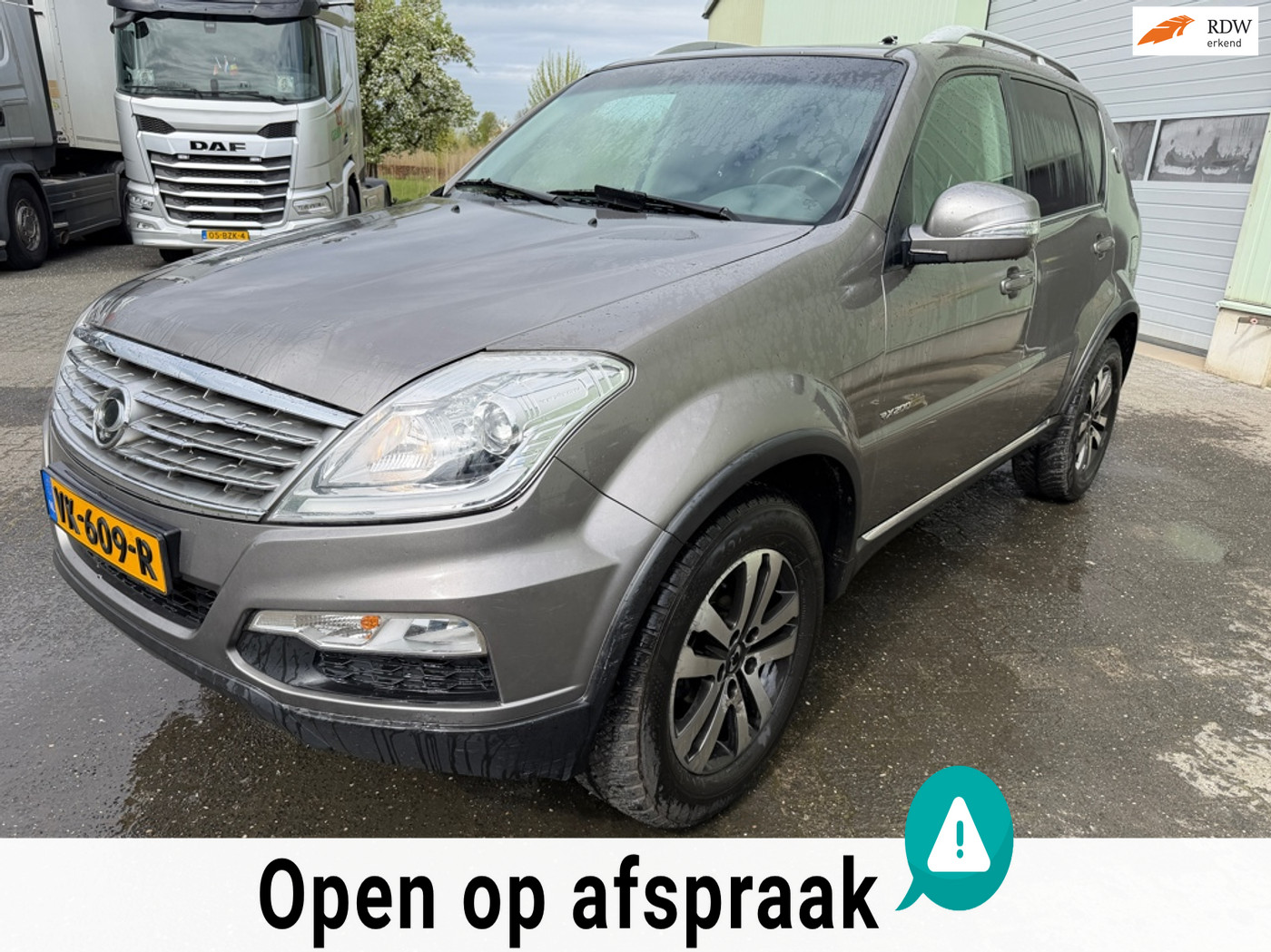 Ssangyong Rexton RX 200 e-XDI Quartz  Grijs kenteken 4 WD 2014 - voorkant