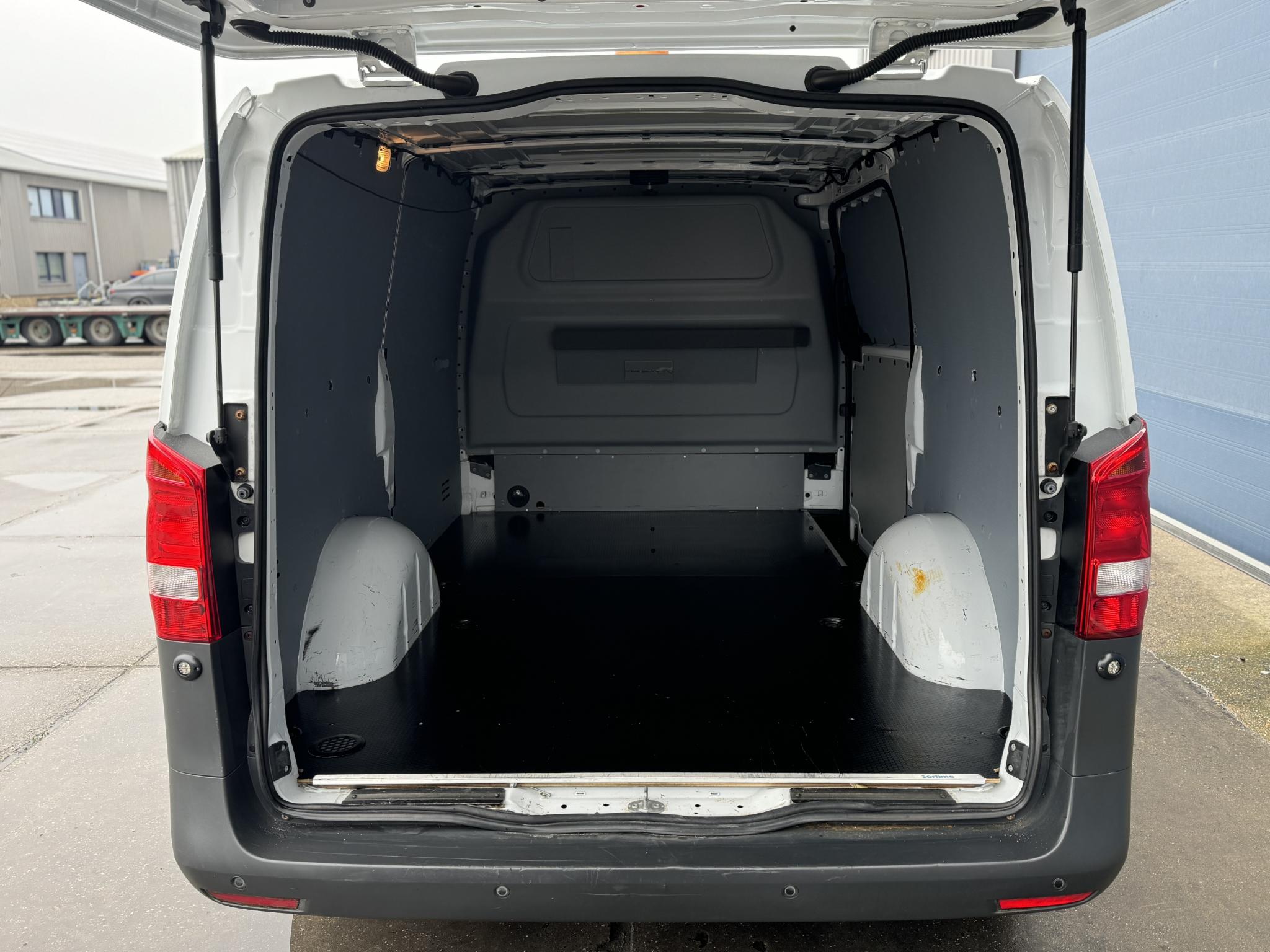 Foto van Mercedes-Benz Vito