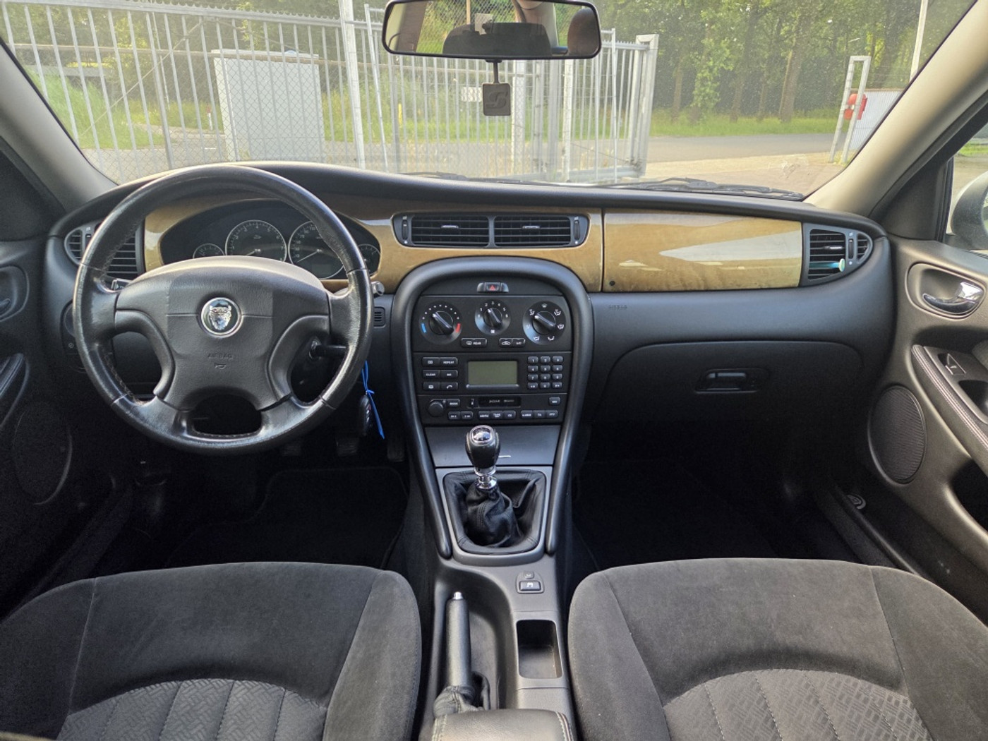 Foto van Jaguar X-type 2.0 V6