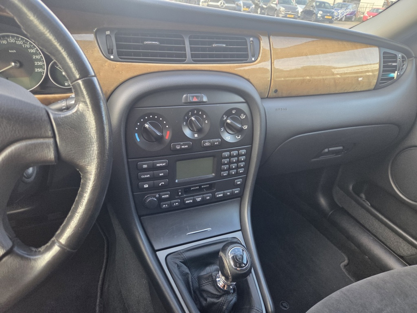 Foto van Jaguar X-type 2.0 V6