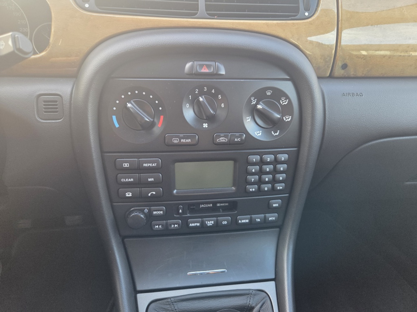 Foto van Jaguar X-type 2.0 V6