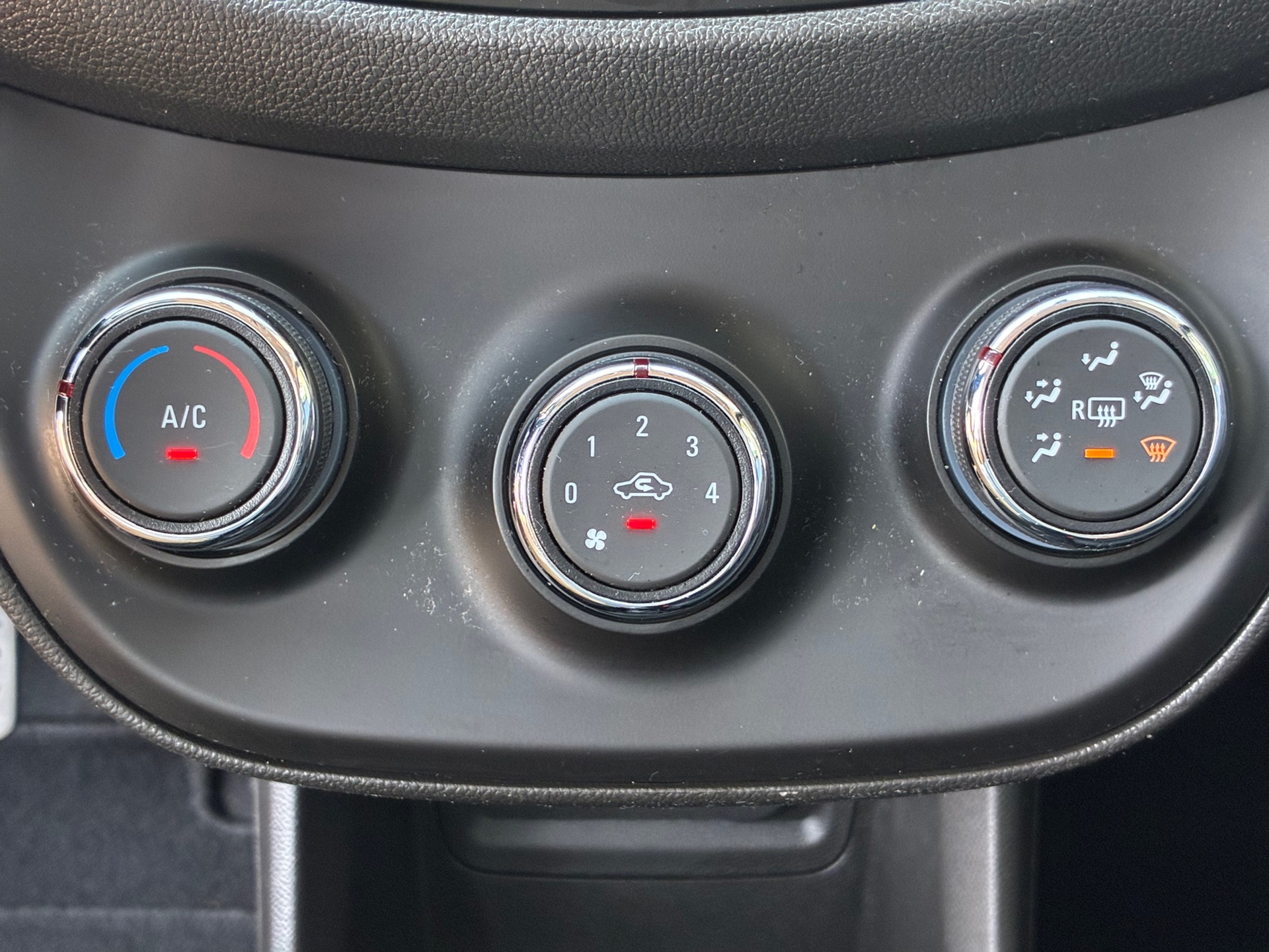 Foto van Opel Karl / Viva