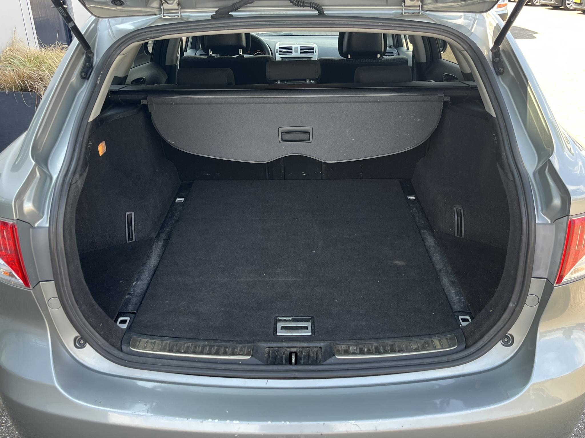Foto van Toyota Toyota Avensis