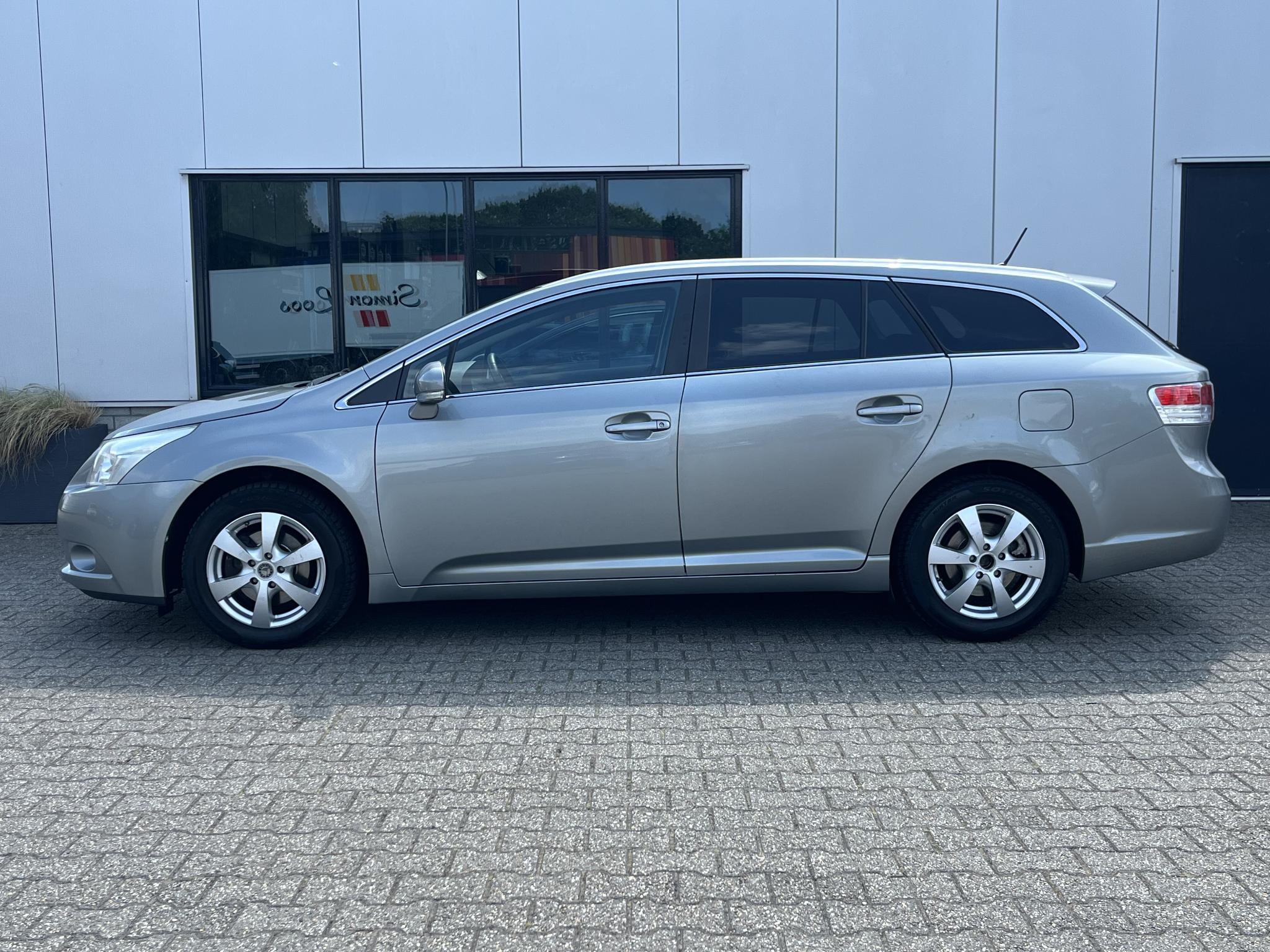 Foto van Toyota Toyota Avensis