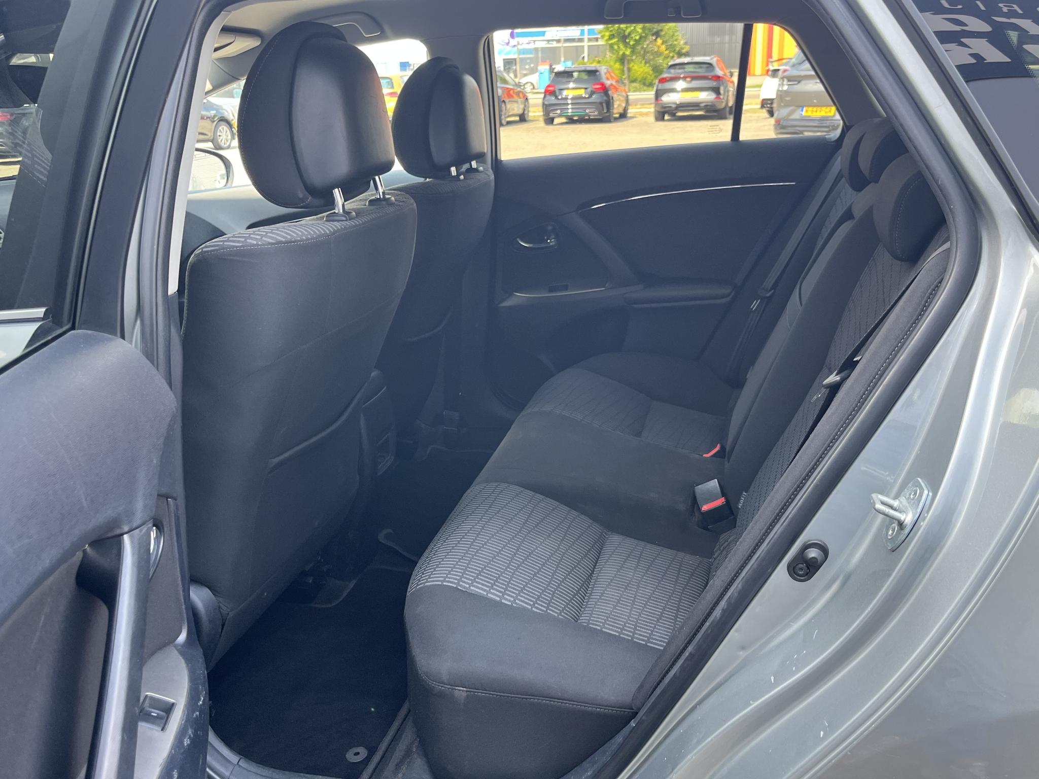 Foto van Toyota Toyota Avensis
