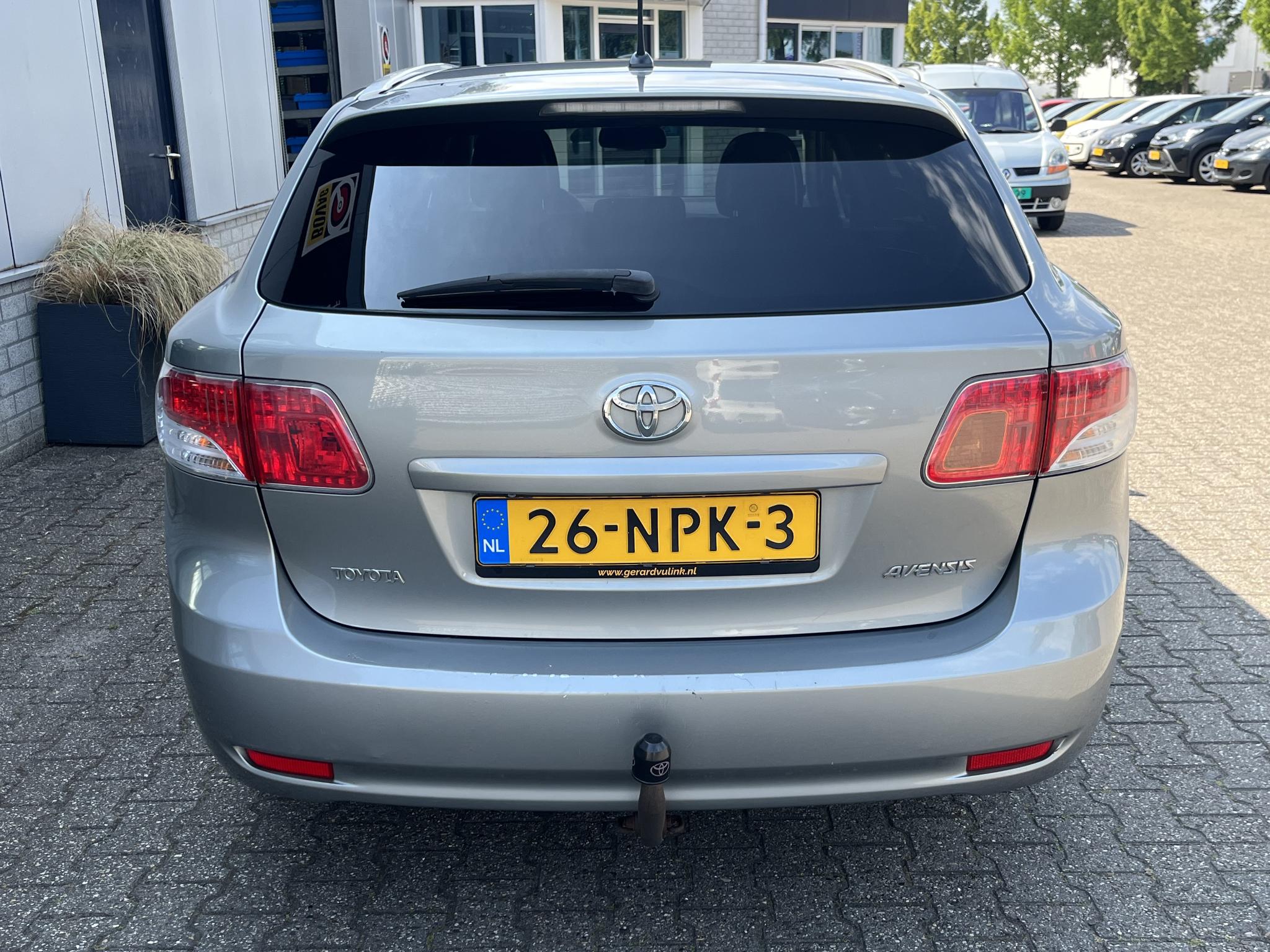 Foto van Toyota Toyota Avensis
