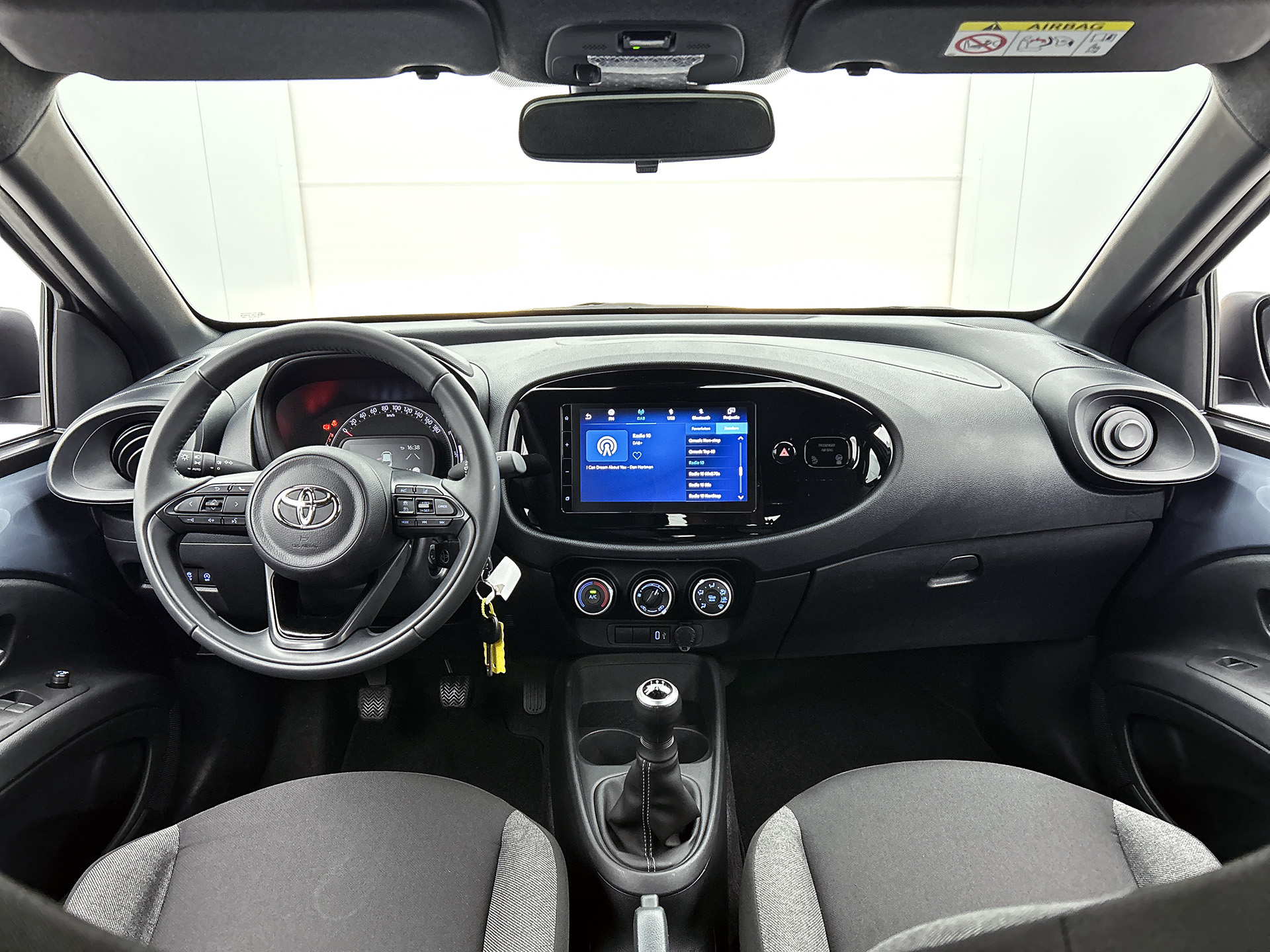 Foto van Toyota Aygo X