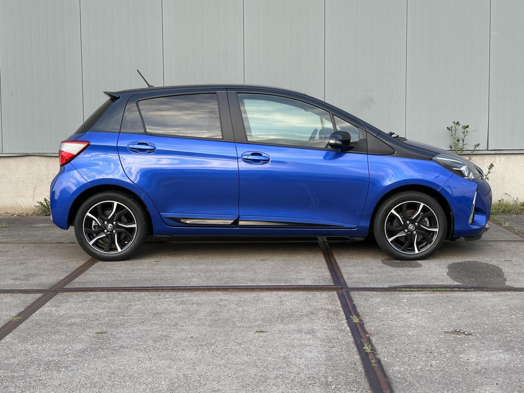 Foto van Toyota Toyota Yaris Hybrid