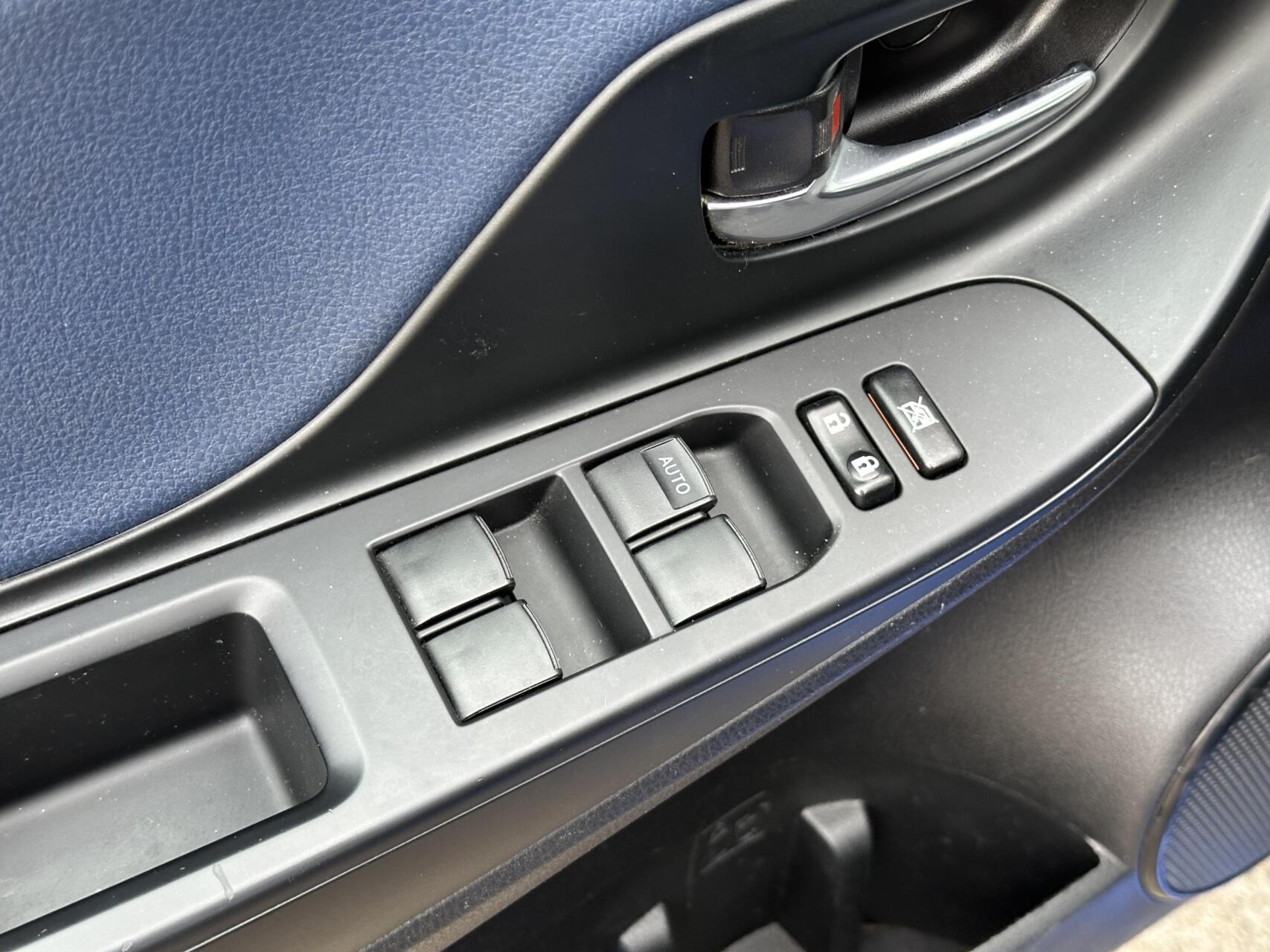 Foto van Toyota Toyota Yaris Hybrid