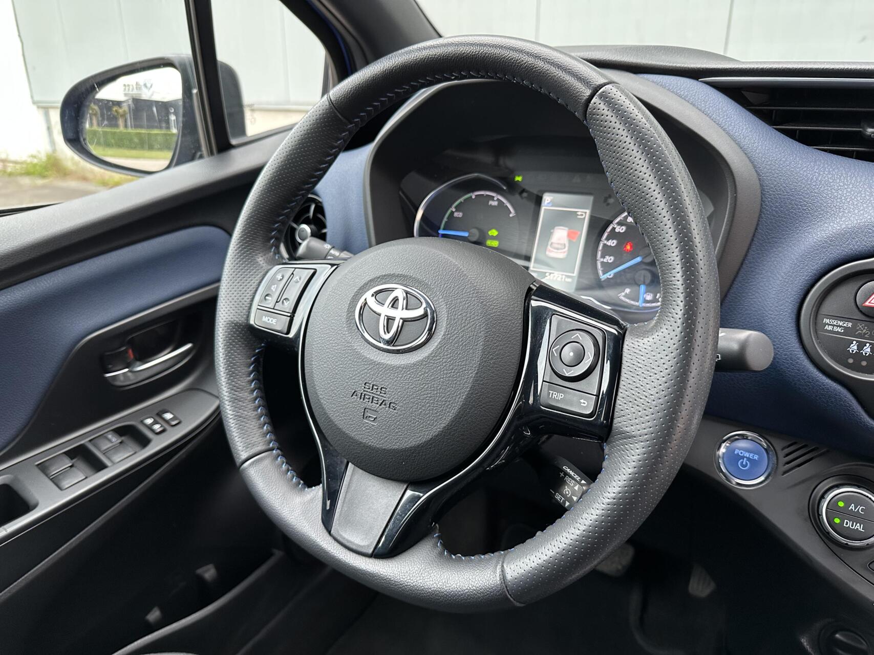 Foto van Toyota Toyota Yaris Hybrid
