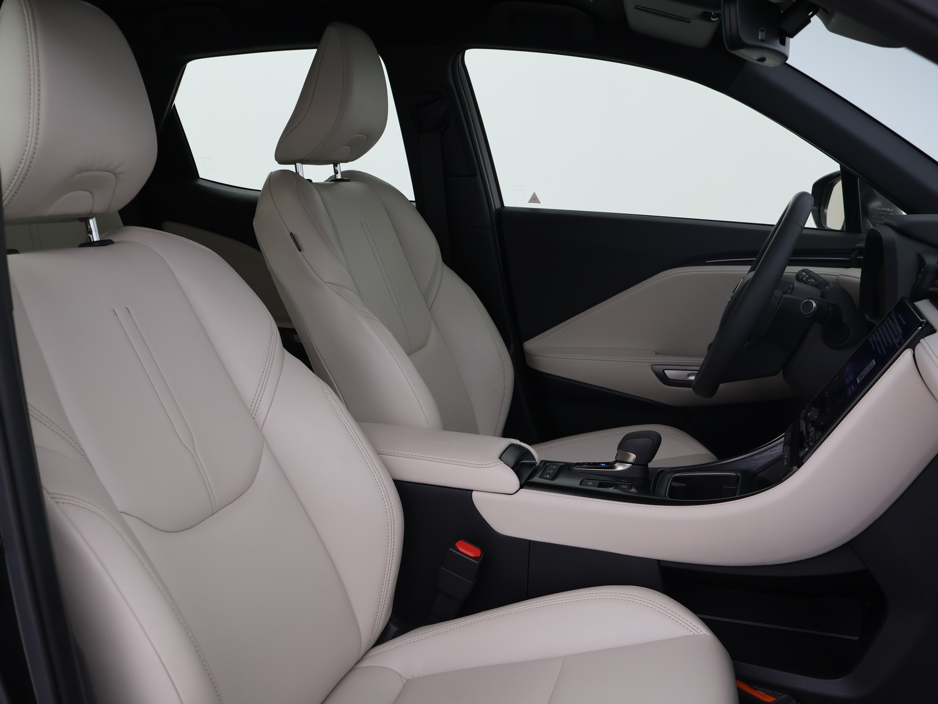 Foto van Lexus Lexus LBX