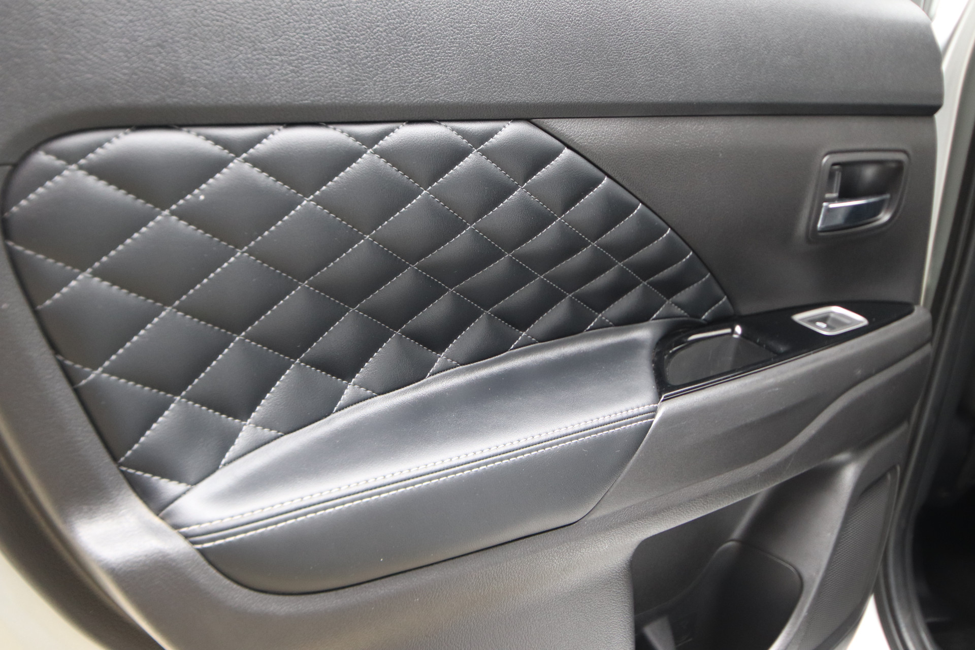 Foto van Mitsubishi Mitsubishi Outlander
