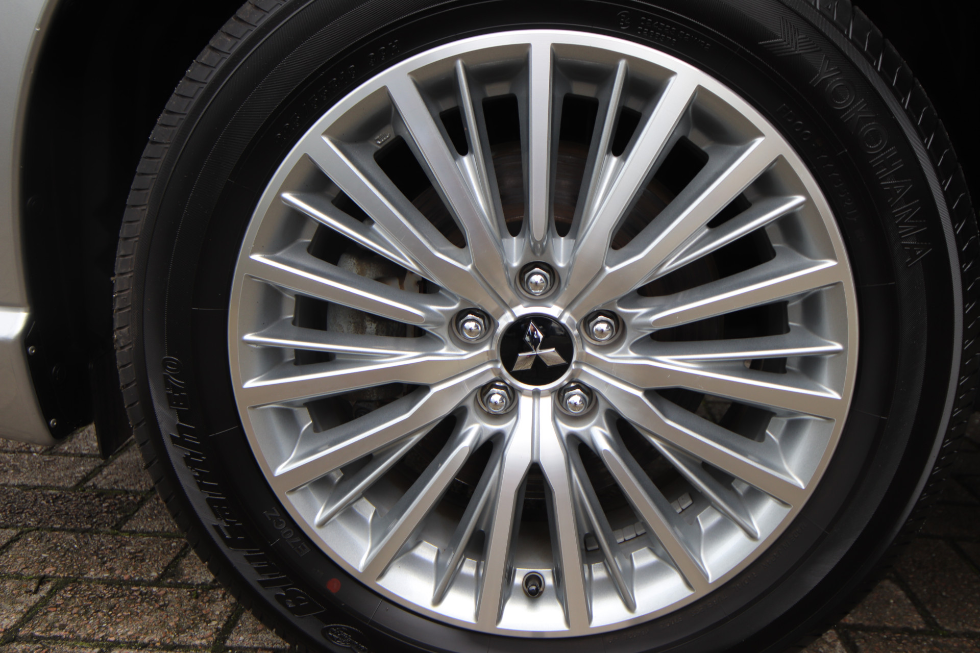 Foto van Mitsubishi Mitsubishi Outlander