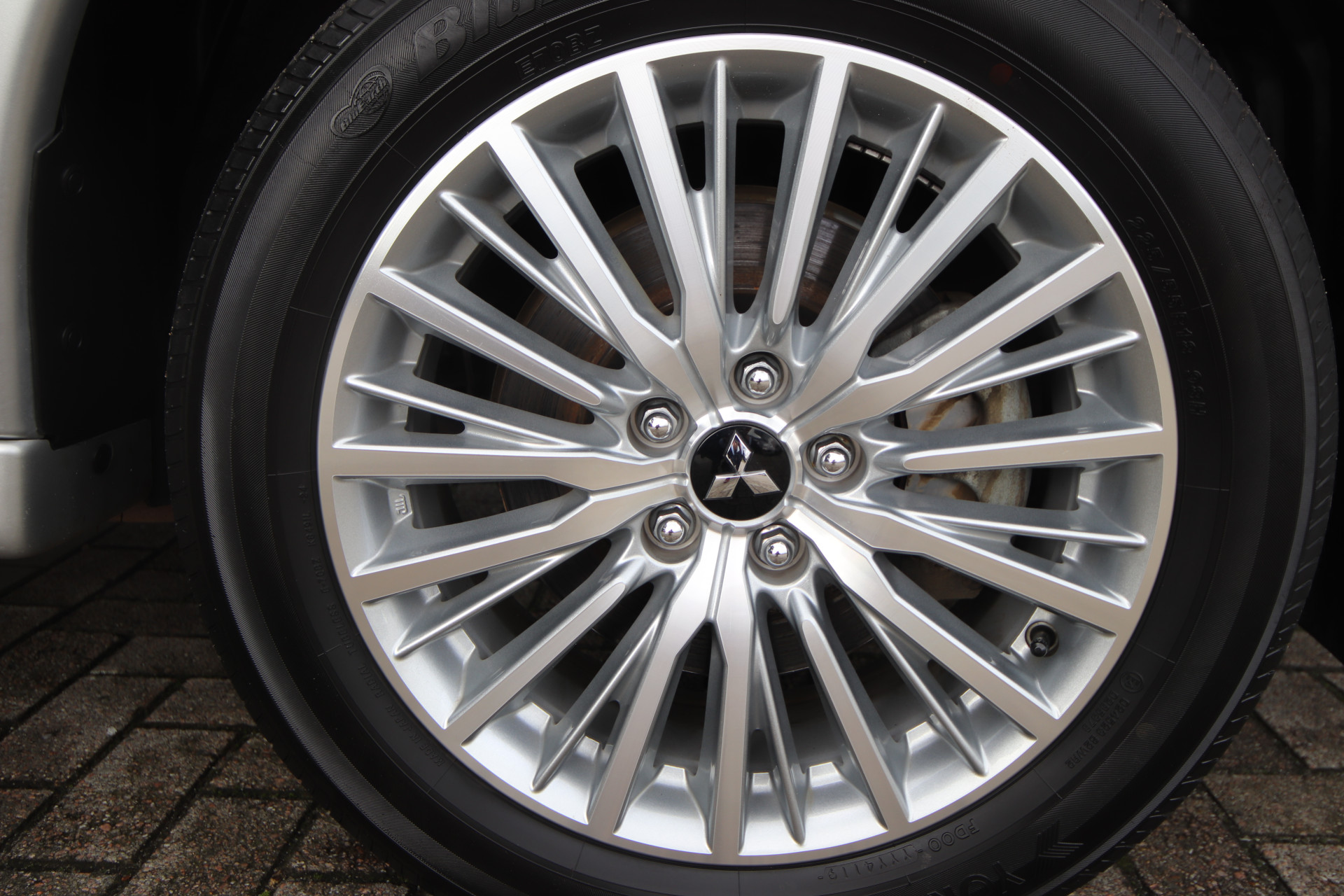 Foto van Mitsubishi Mitsubishi Outlander