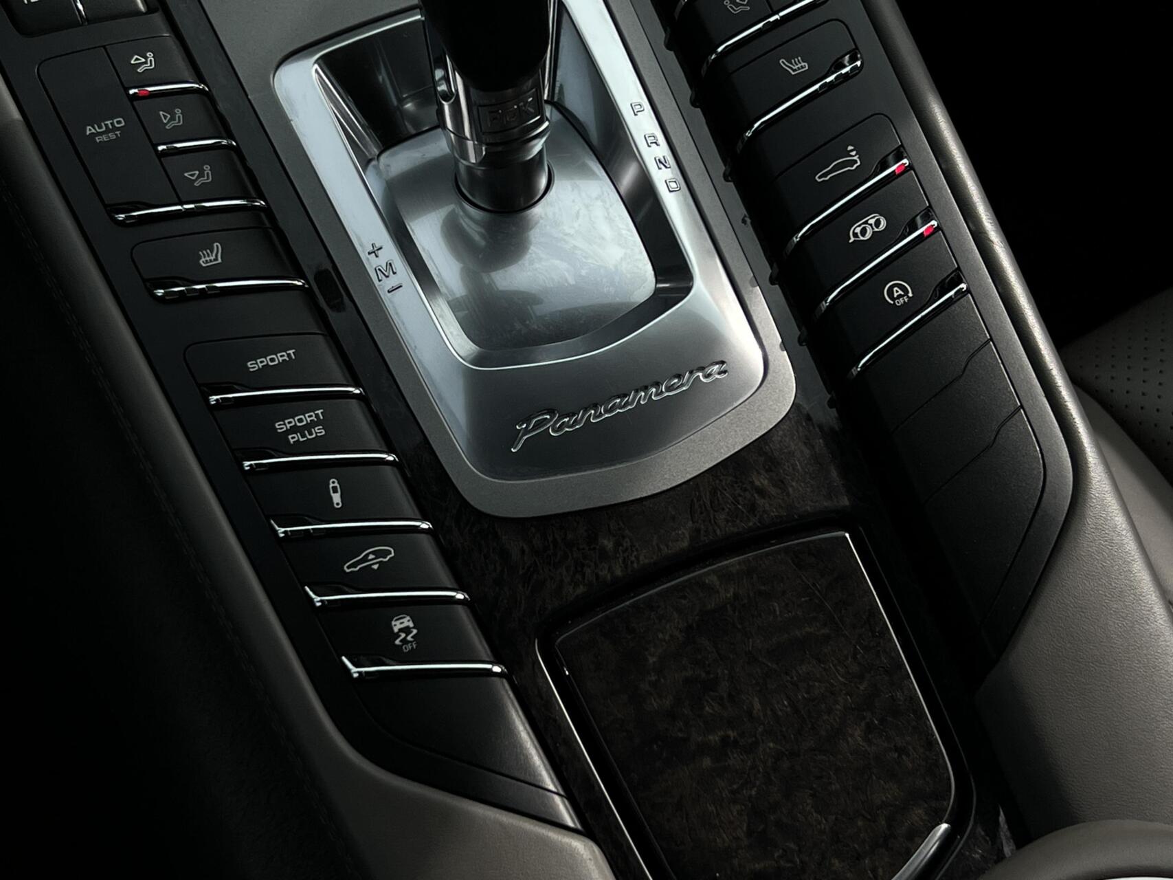 Foto van Porsche Panamera 4s